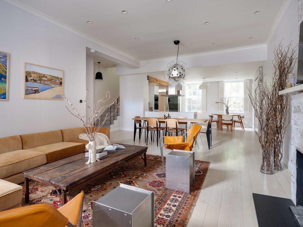 Image of Living space #2