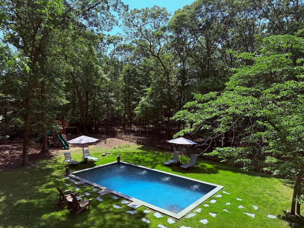 Boulder Villa  | East Hampton | Upscale Home with Private Pool photo 27