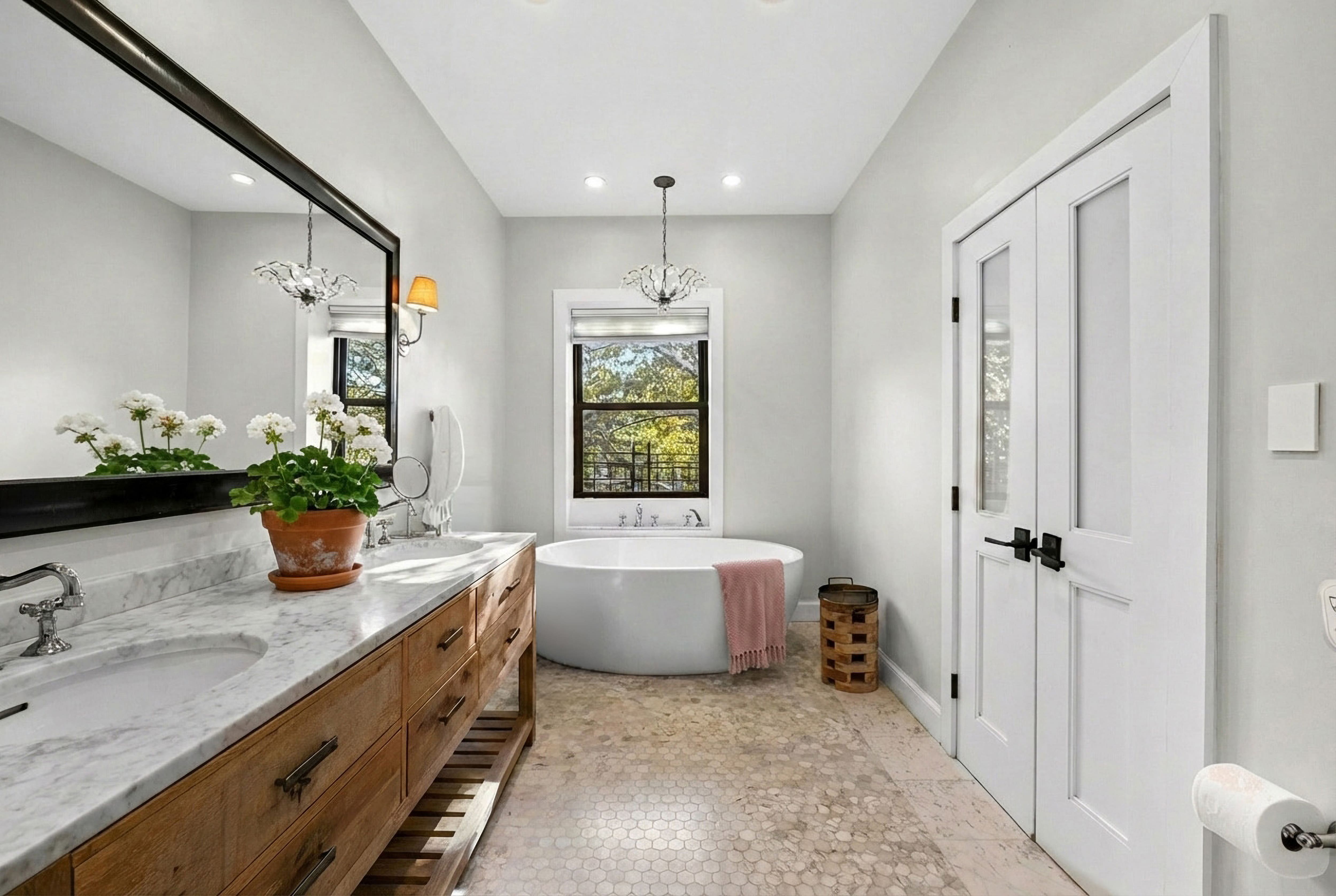 Wyckoff Grove III | Boerum Hill | Townhouse Apartment w/ Private Roof Terrace photo 24