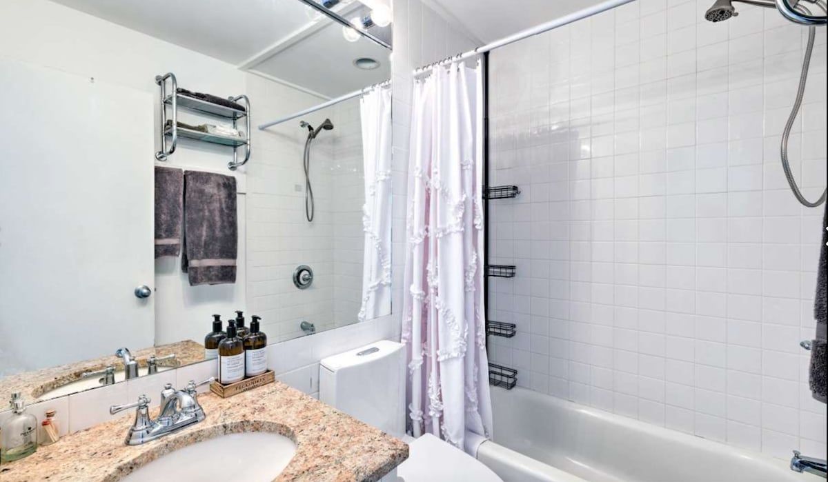 Boulder Villa  | East Hampton | Upscale Home with Private Pool photo 22