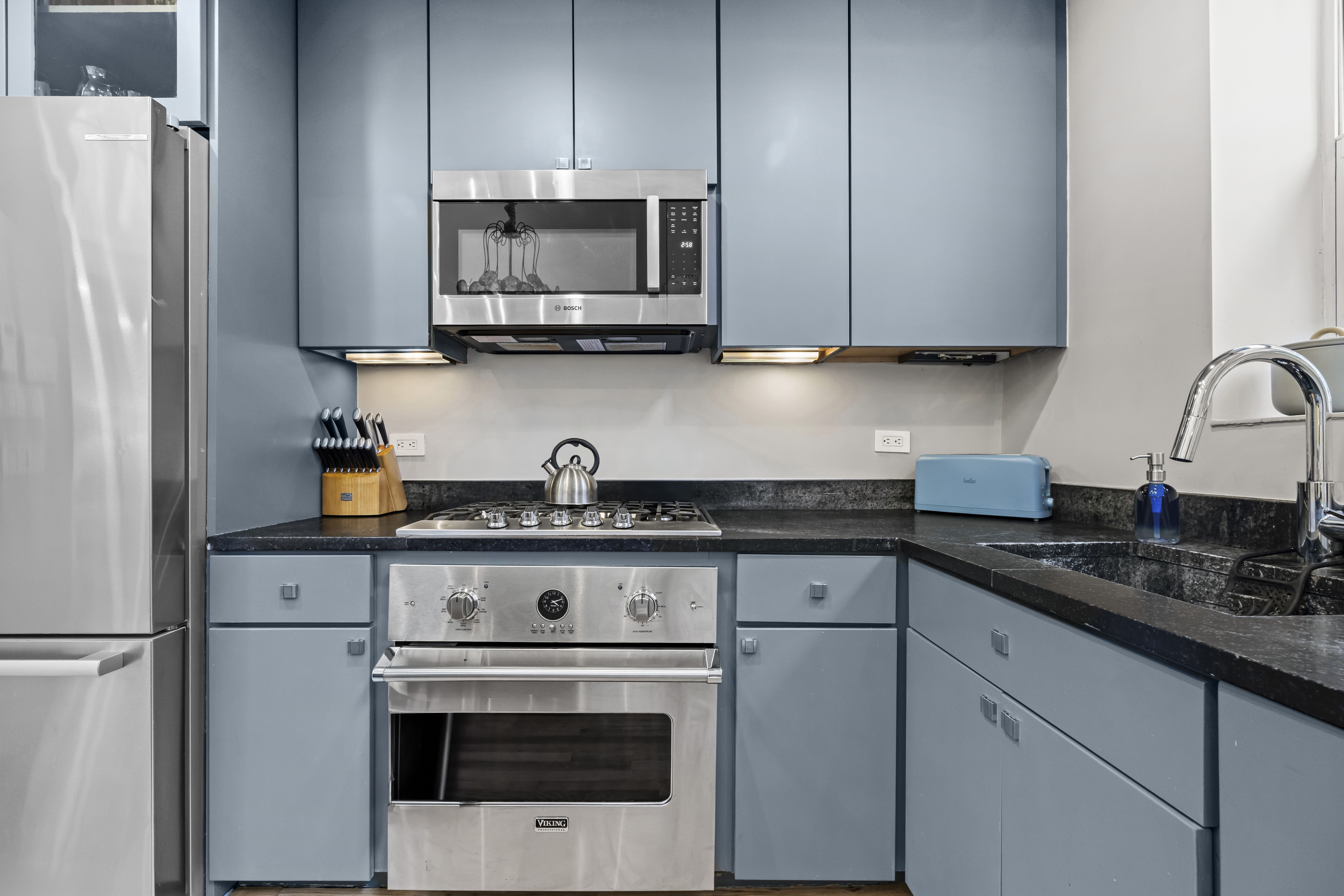 Wyckoff Grove III | Boerum Hill | Townhouse Apartment w/ Private Roof Terrace photo 10