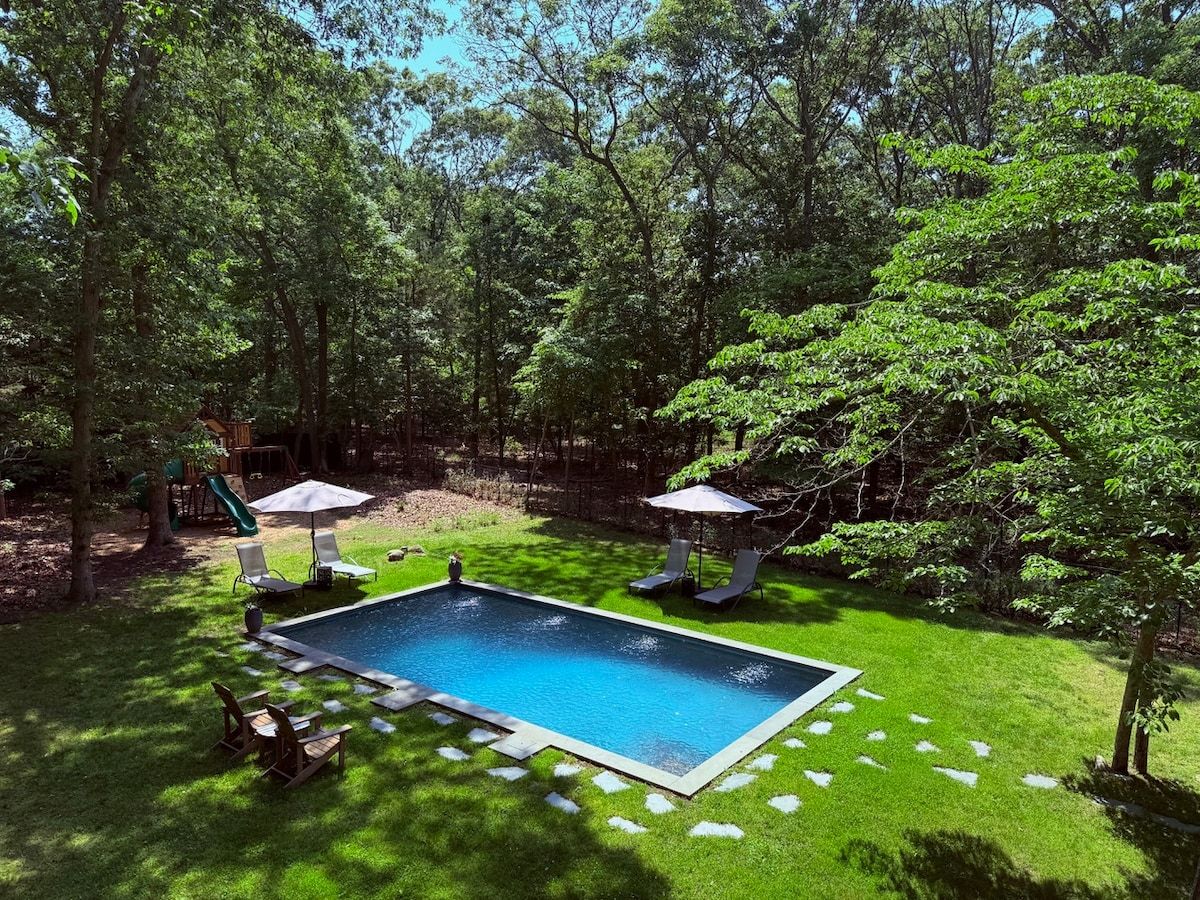 Boulder Villa  | East Hampton | Upscale Home with Private Pool photo 4