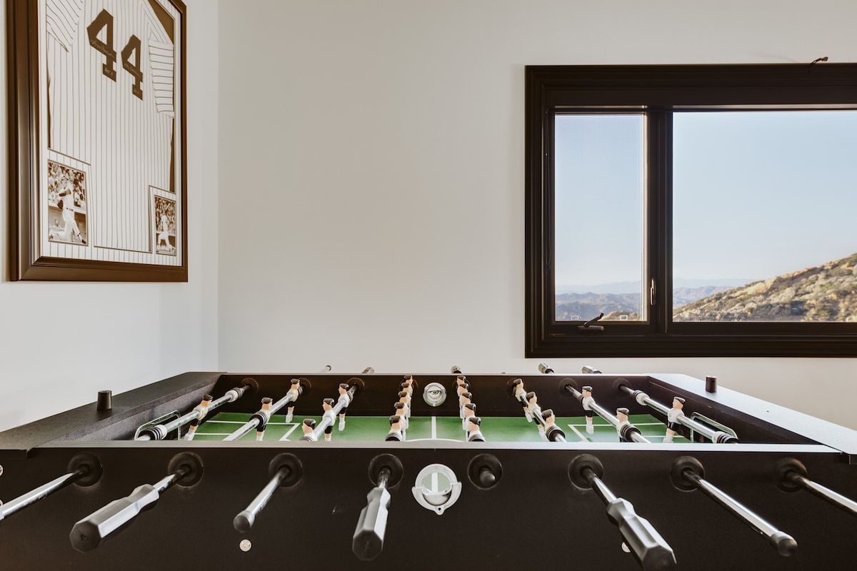 Malibu Sky View Estate | Malibu Hills | Private Estate with Pool & Mountain Views photo 19