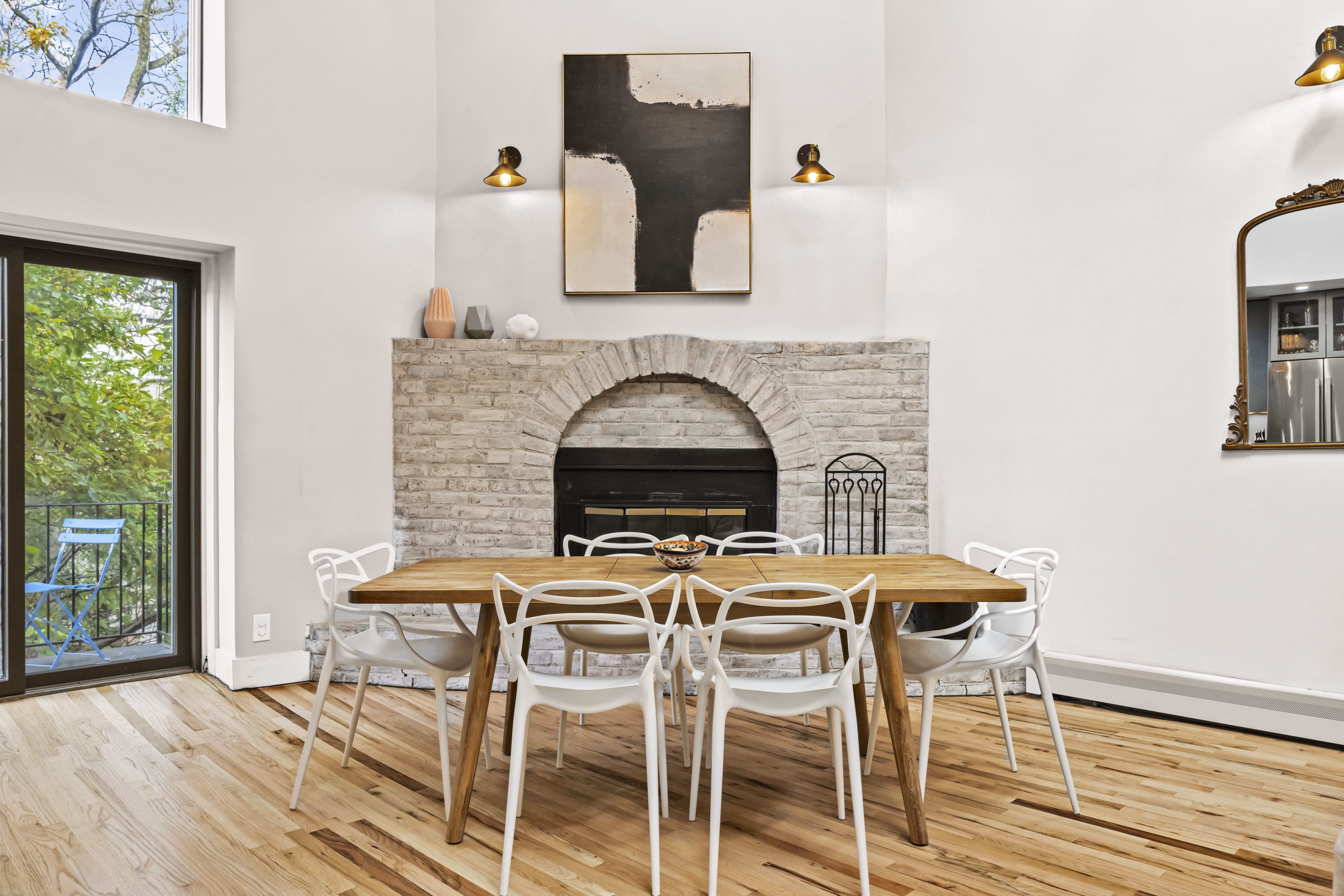 Wyckoff Grove III | Boerum Hill | Townhouse Apartment w/ Private Roof Terrace photo 4