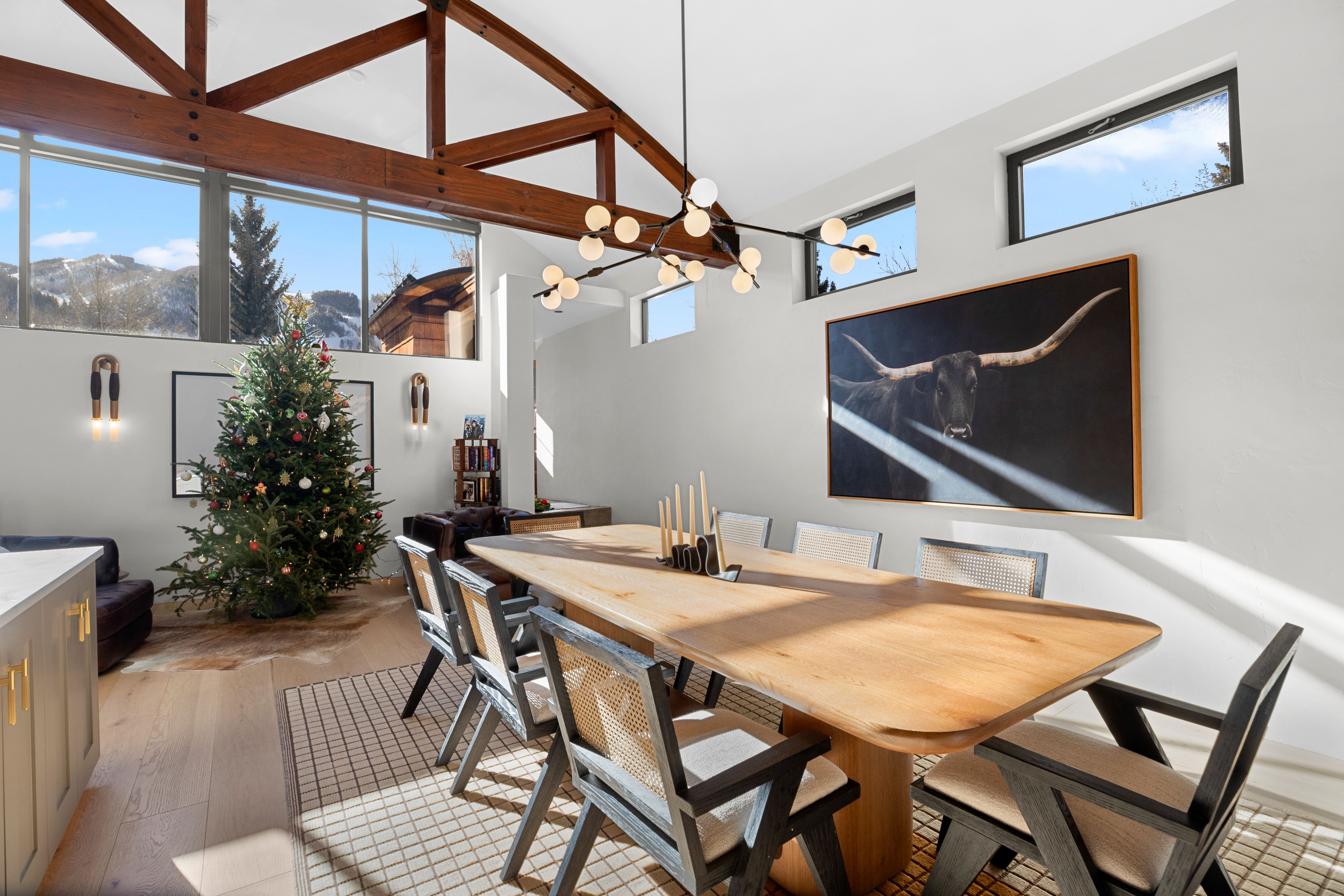 Timber Crest  | Aspen | Designer Home with Sauna & Office photo 5