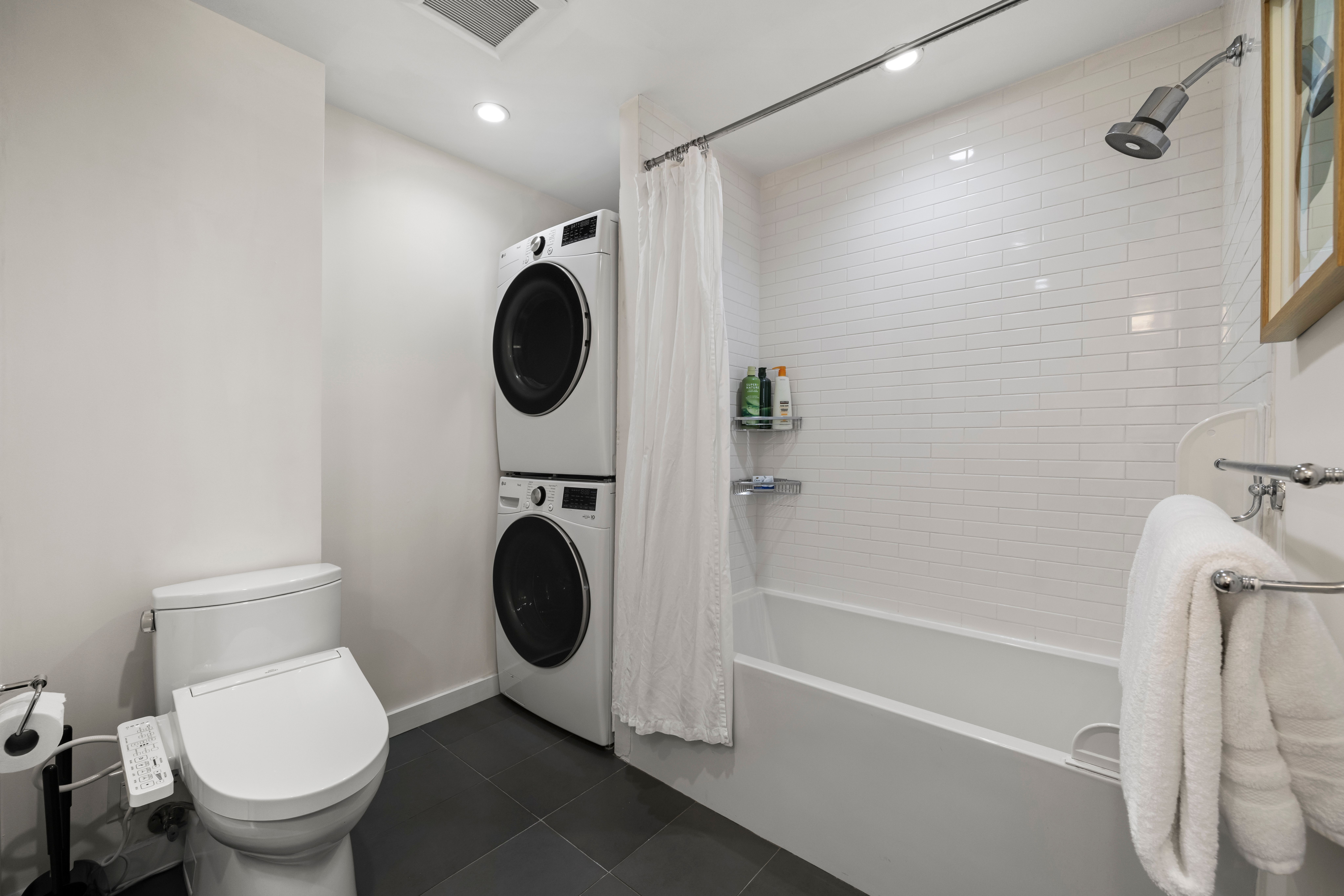 Wyckoff Grove II | Boerum Hill | Townhouse Apartment with Terrace & Garden Views photo 16