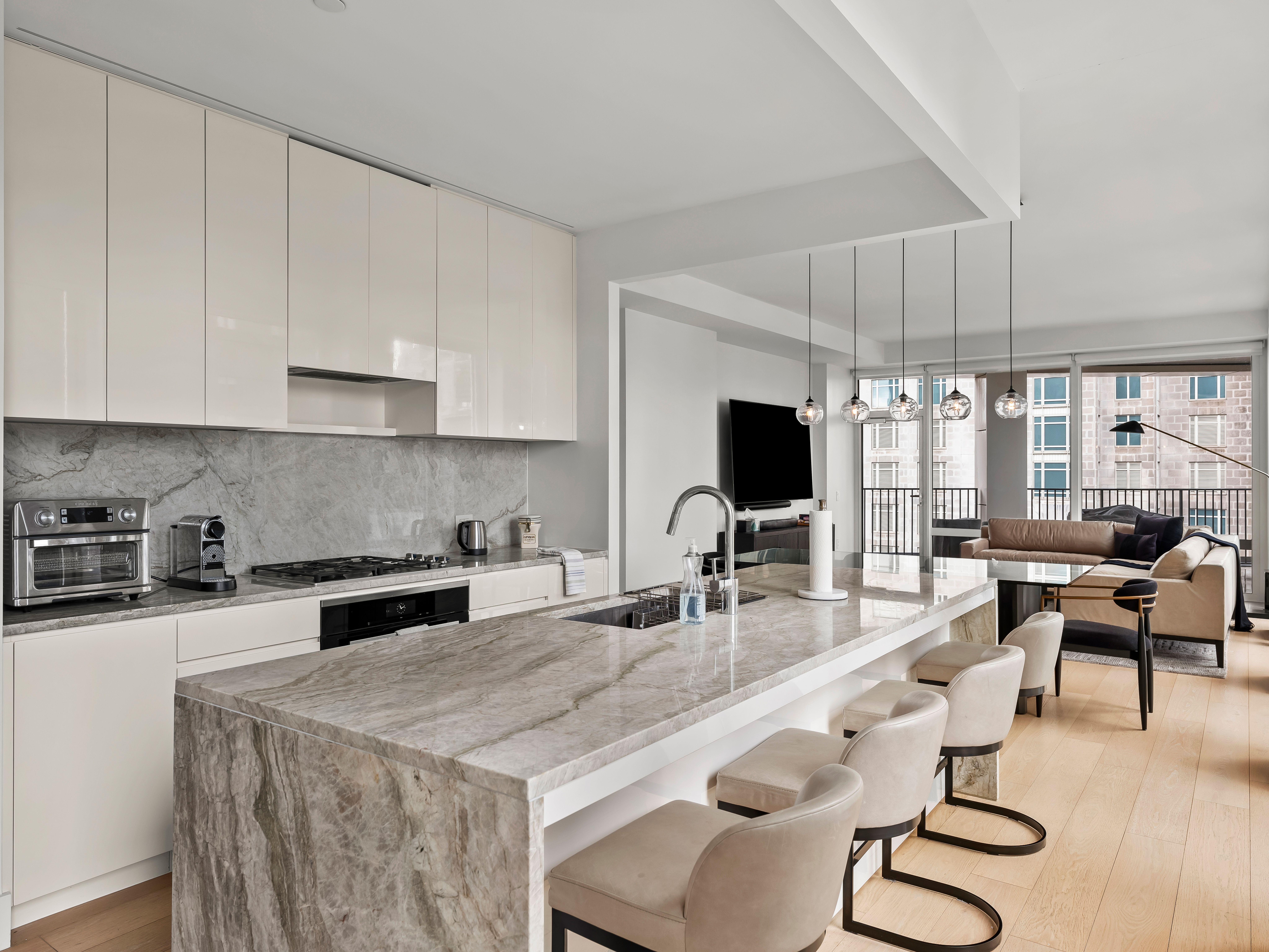 Columbus Terrace | Lincoln Square | High-Floor Condo w/Balcony & Central Park Views photo 10