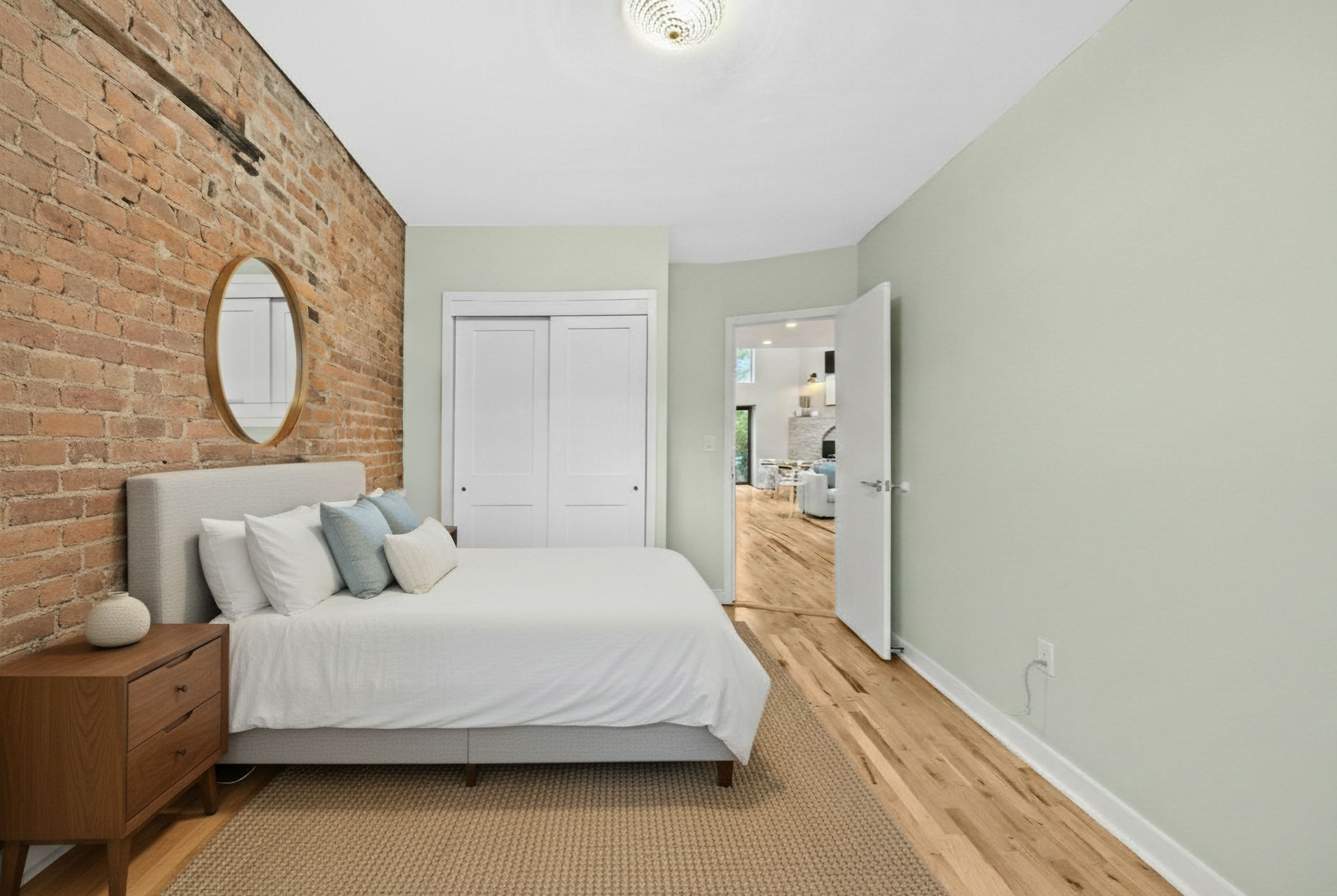 Wyckoff Grove III | Boerum Hill | Townhouse Apartment w/ Private Roof Terrace photo 15