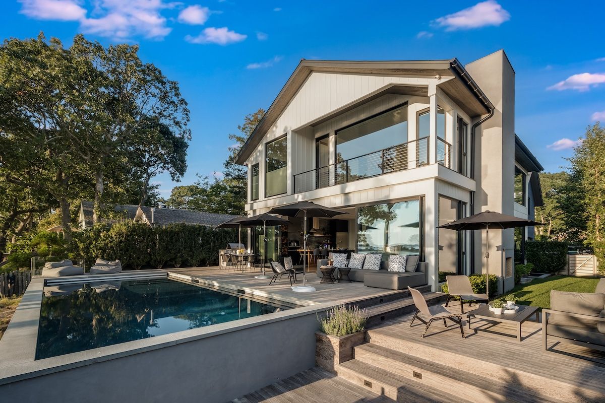 Pine Neck Villa | Sag Harbor | Waterfront Home with Pool & Dock photo 28
