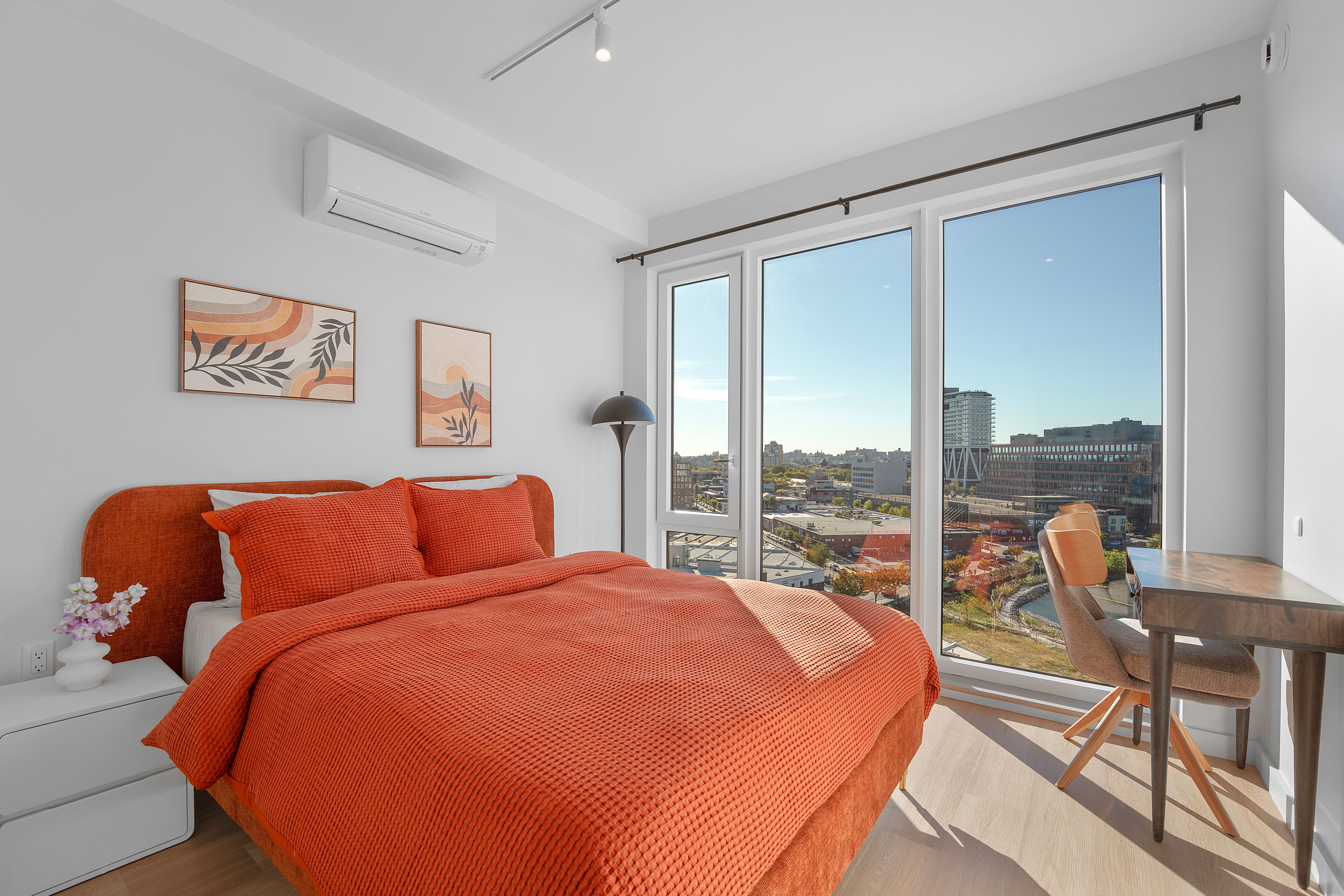 Seren 1106 | Greenpoint | Duplex Penthouse w/ Private Roof Deck photo 14