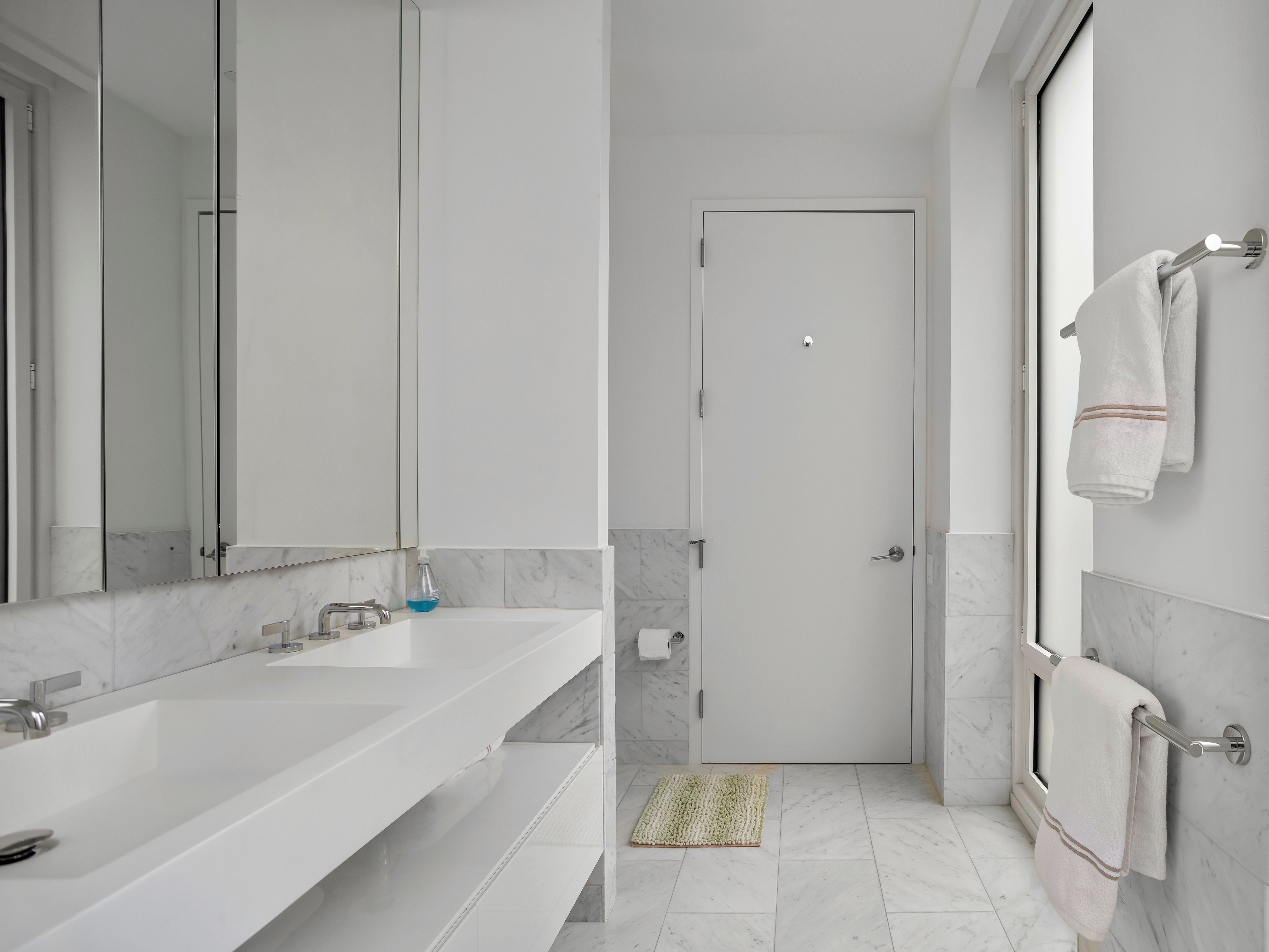 Columbus Terrace | Lincoln Square | High-Floor Condo w/Balcony & Central Park Views photo 28