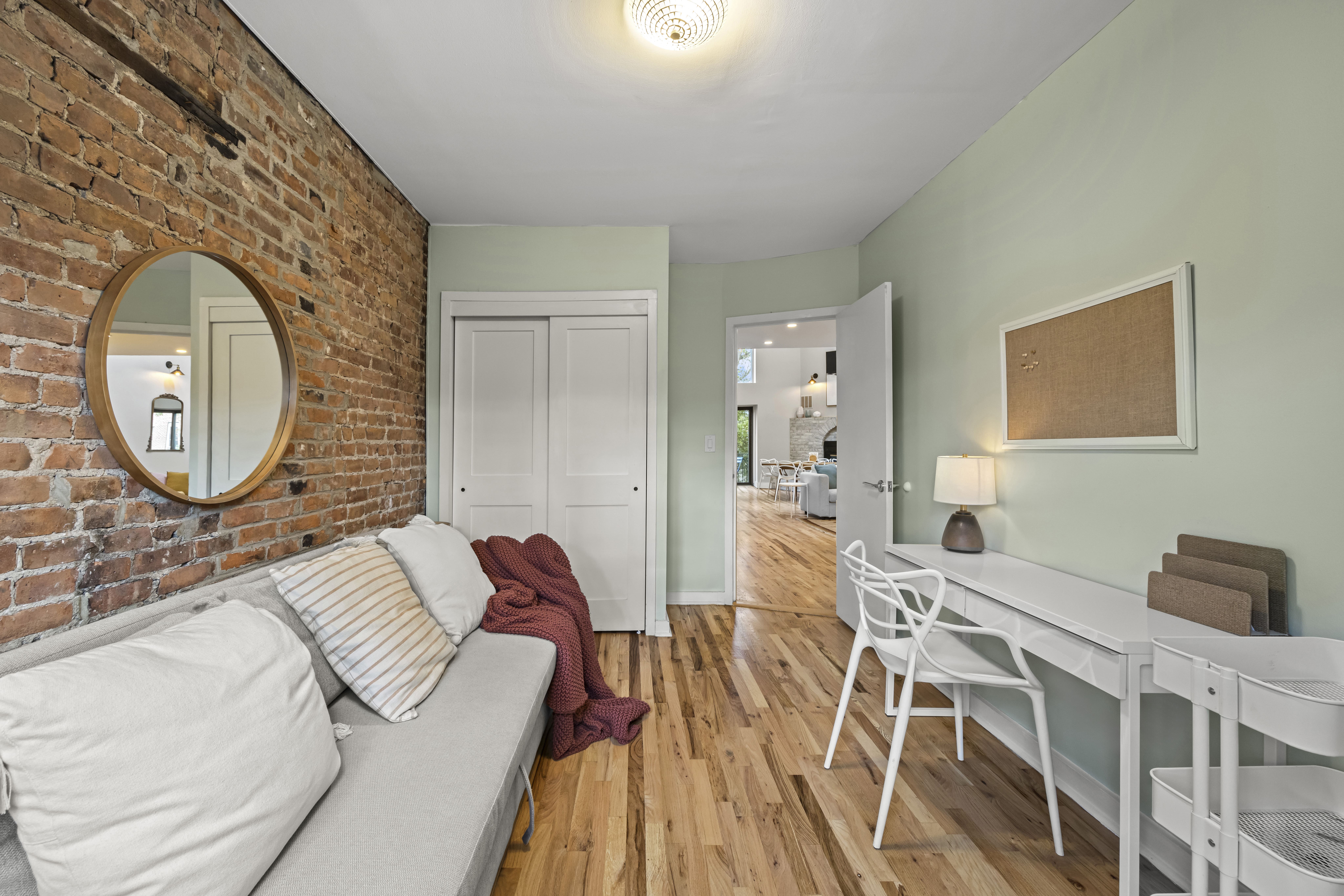 Wyckoff Grove III | Boerum Hill | Townhouse Apartment w/ Private Roof Terrace photo 17