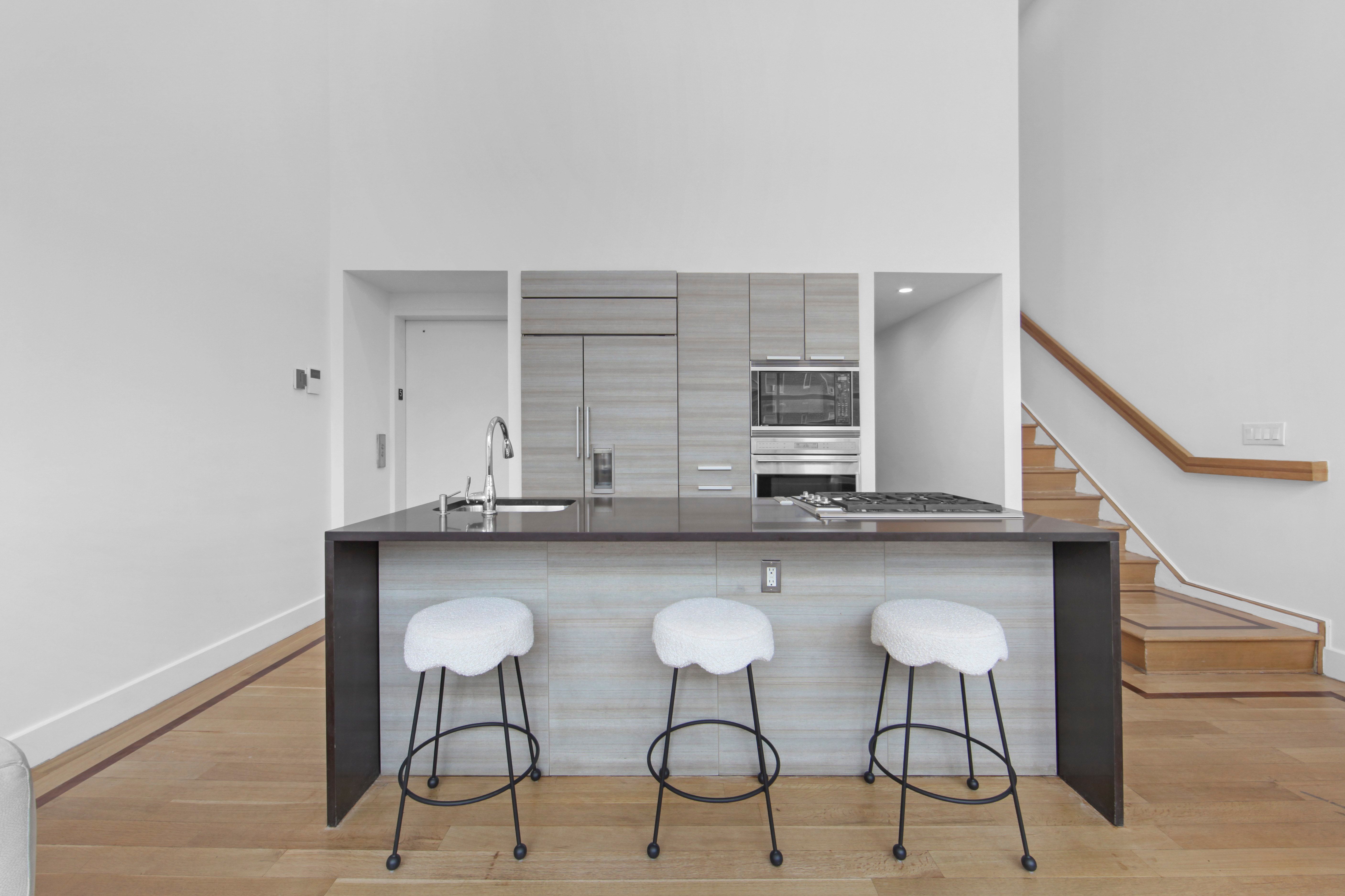 Lexington Place III | Kips Bay | Triplex Penthouse w/ Private Rooftop & Views photo 8