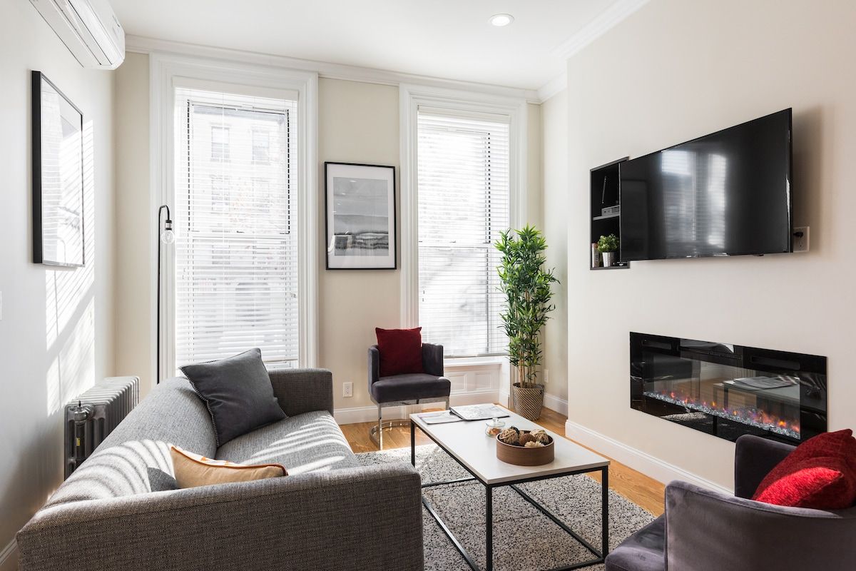 Sterling Court | Bed-Stuy | Duplex with Private Terrace photo 2