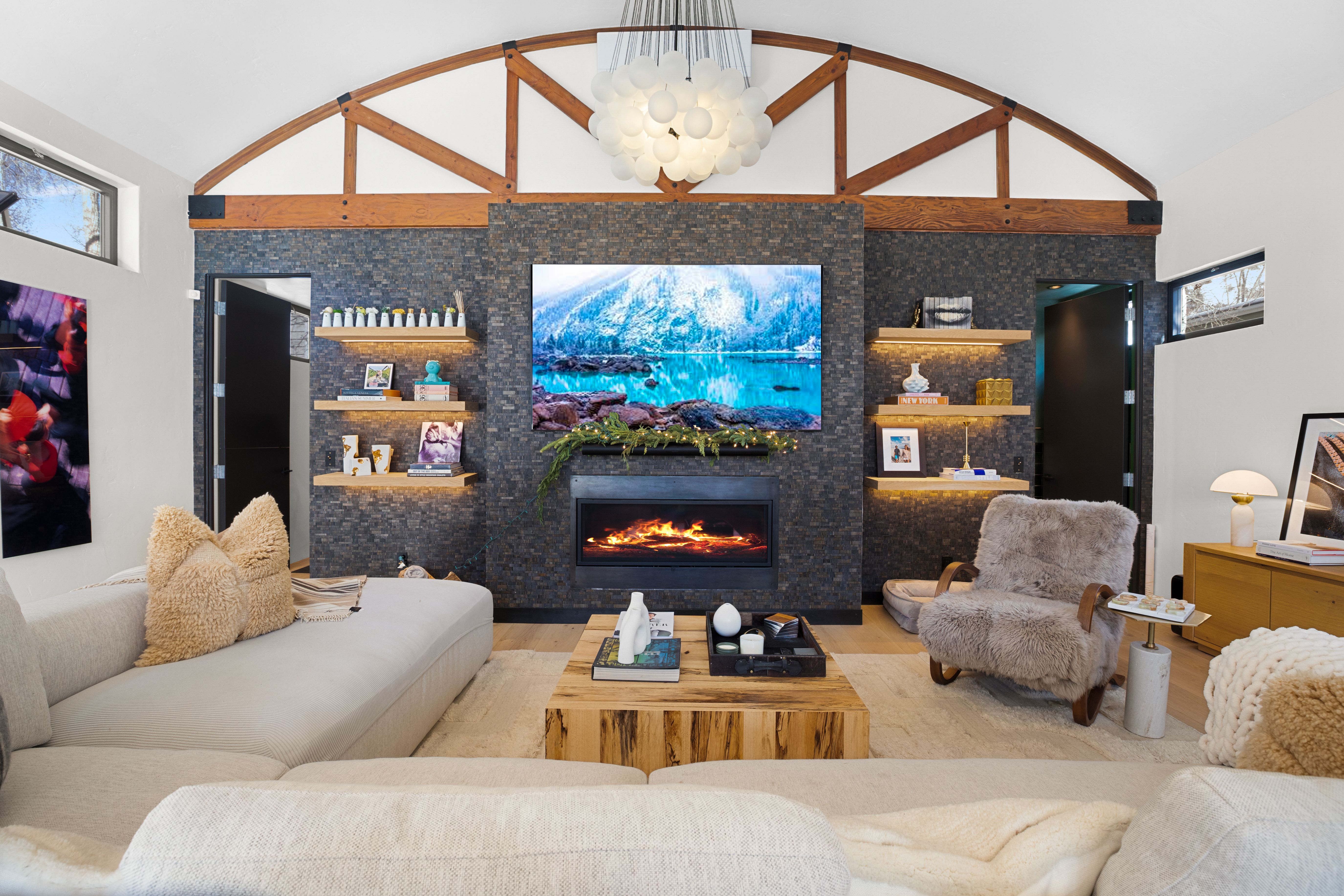 Timber Crest  | Aspen | Designer Home with Sauna & Office main photo