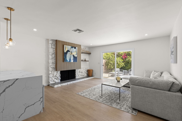 Image of Living space #2