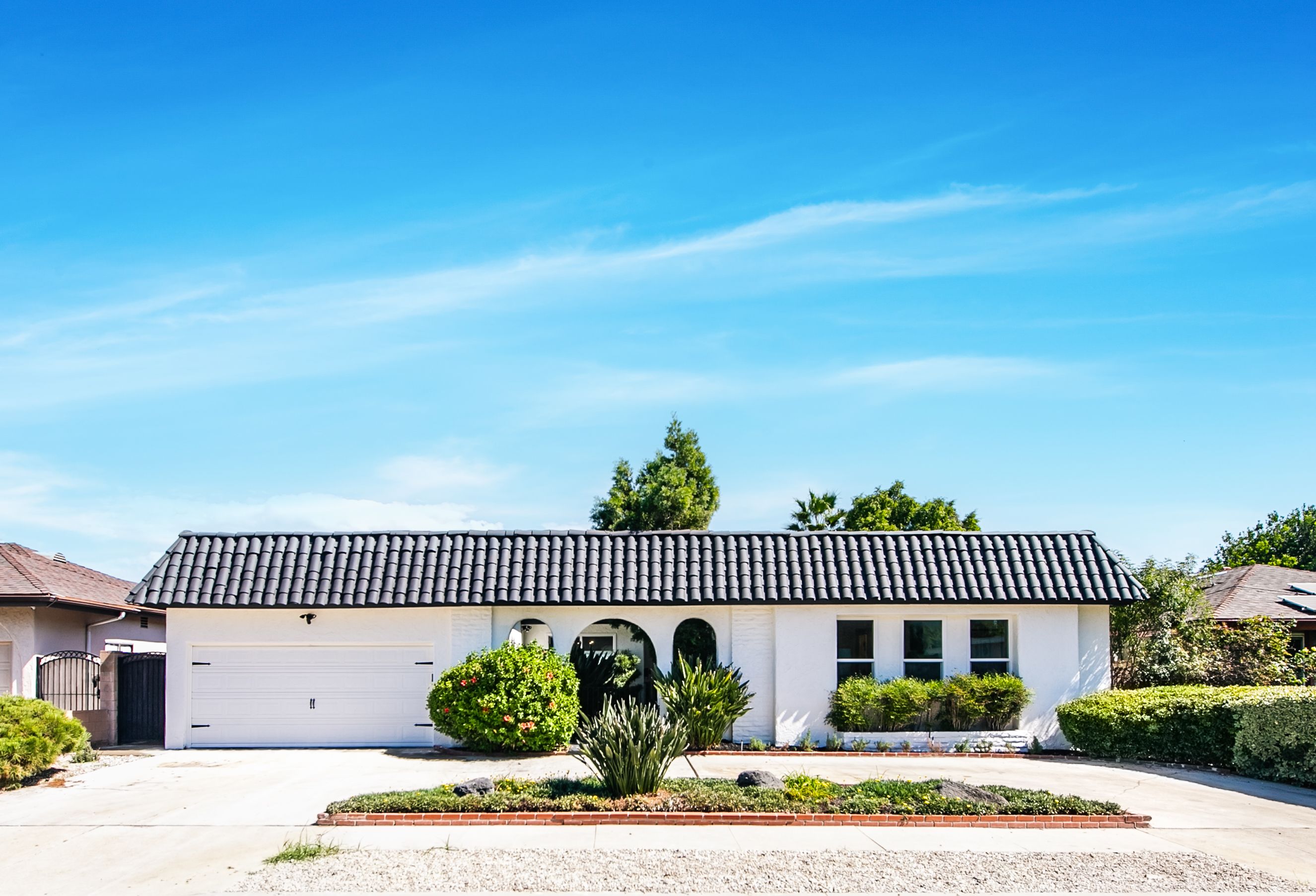 Whitaker Place | Northridge | Modern Designer Home main photo