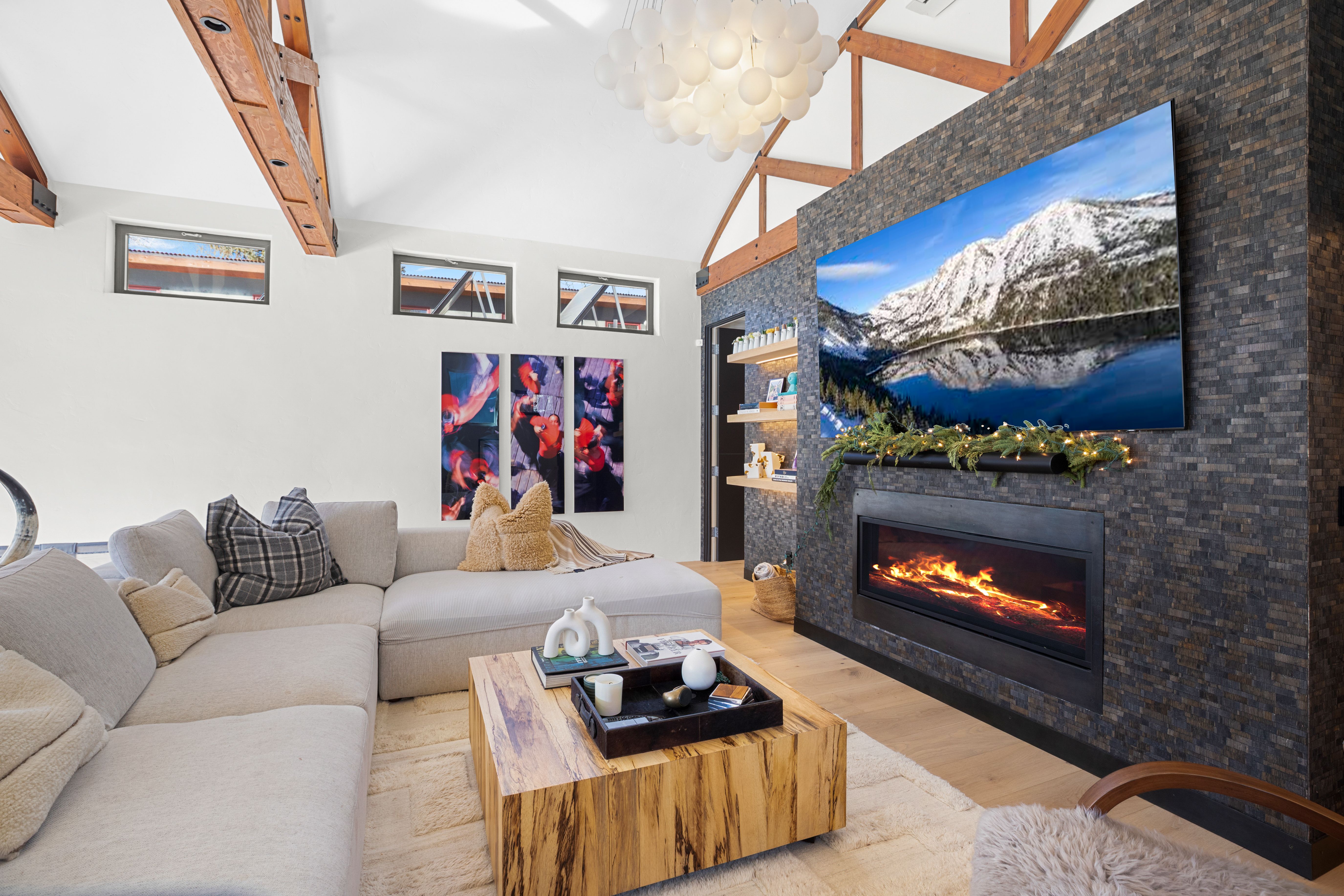 Timber Crest  | Aspen | Designer Home with Sauna & Office photo 9