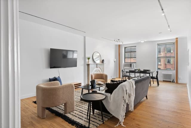 Image of Living space #1