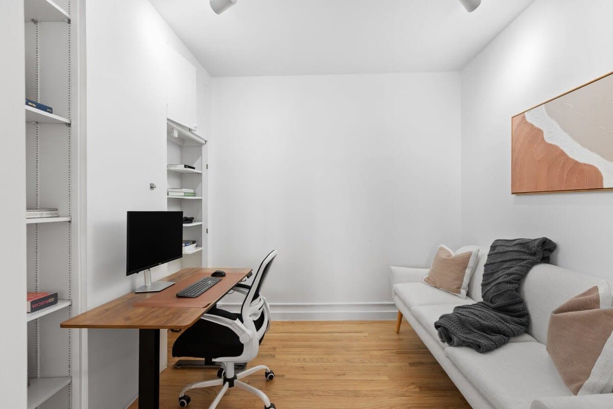 Gansevoort Loft II | West Village | Charming Townhouse photo 4