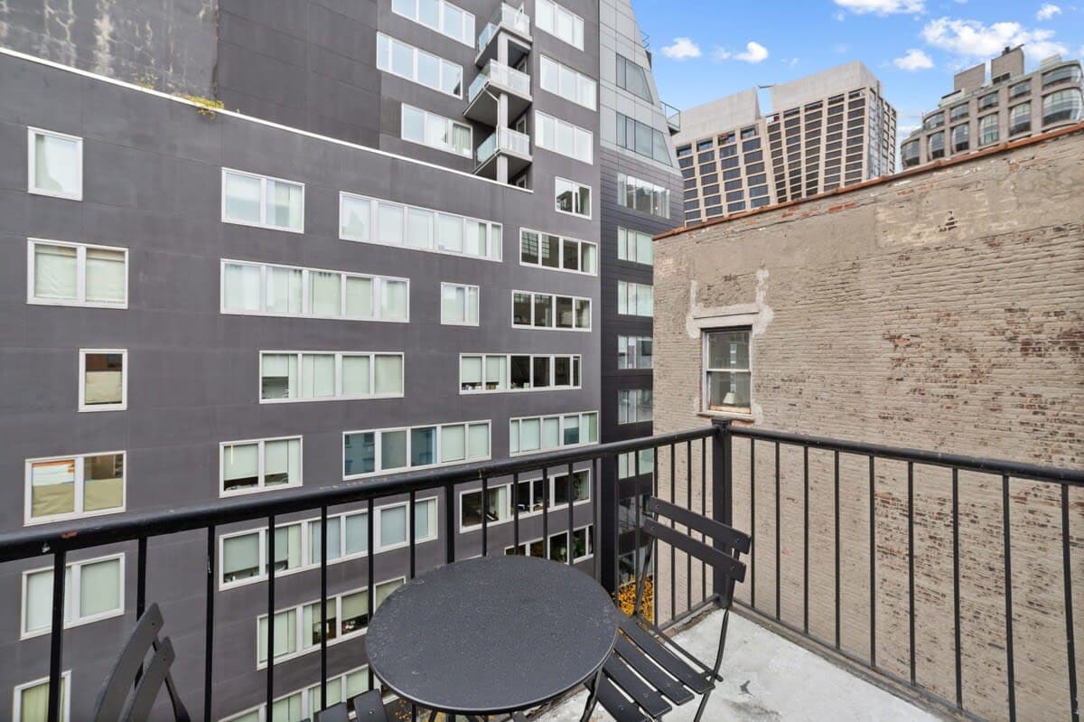 Chelsea Vista II | Chelsea | Penthouse w/ Rooftop photo 7
