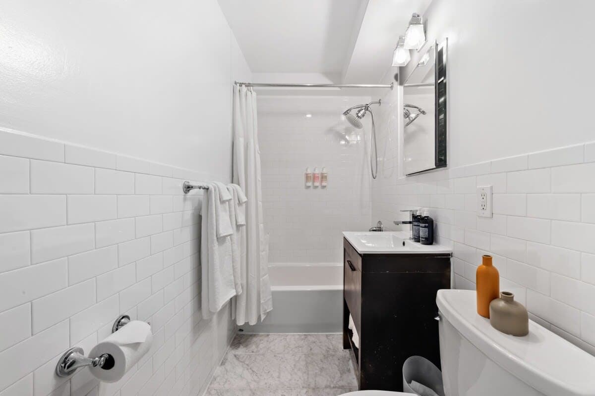 Chelsea Vista II | Chelsea | Penthouse w/ Rooftop photo 13