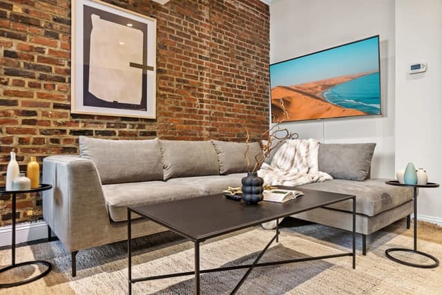 Image of Living space #3