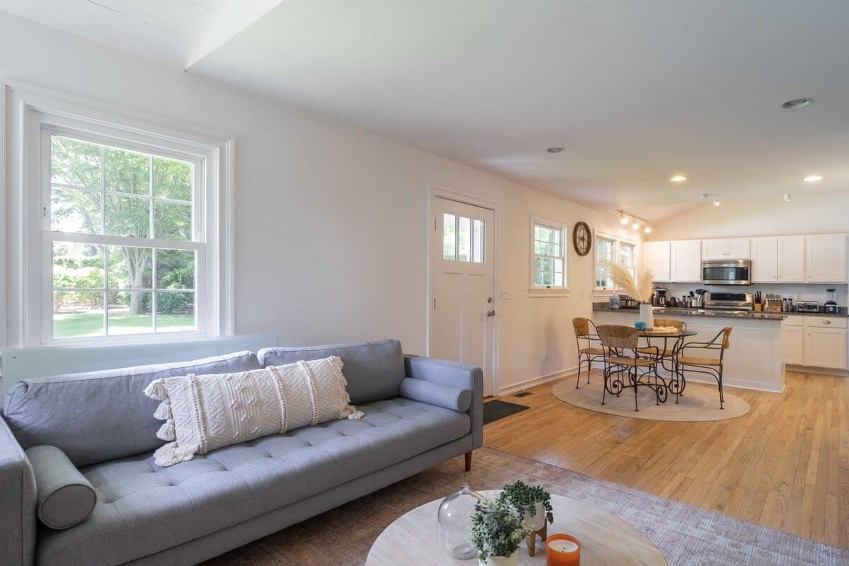 Driftwood Cottage | East Hampton | Secluded Oasis photo 6