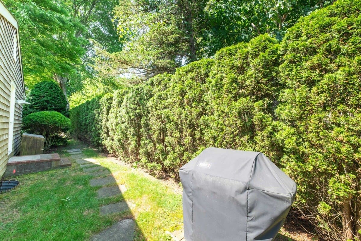 Driftwood Cottage | East Hampton | Secluded Oasis photo 33