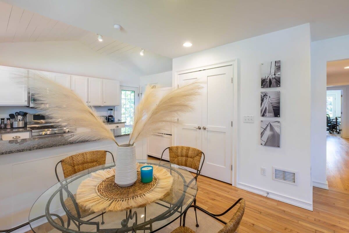 Driftwood Cottage | East Hampton | Secluded Oasis photo 13
