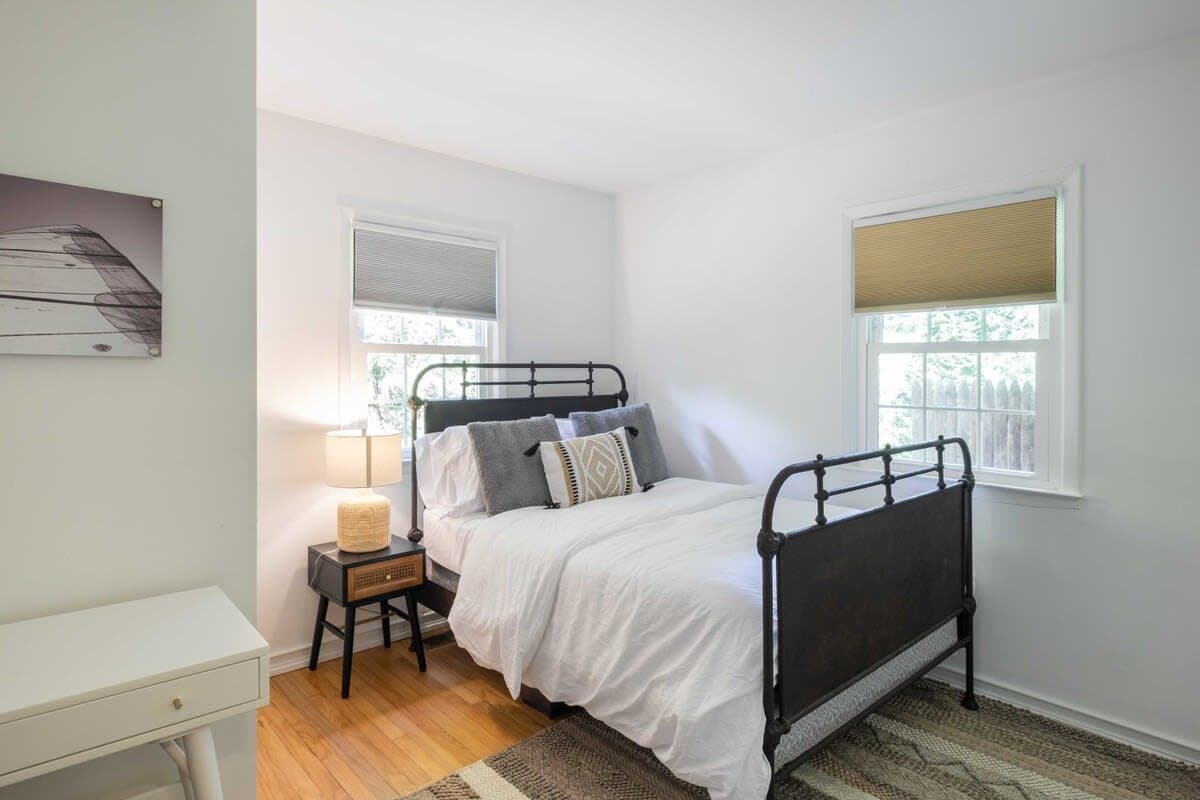 Driftwood Cottage | East Hampton | Secluded Oasis photo 25