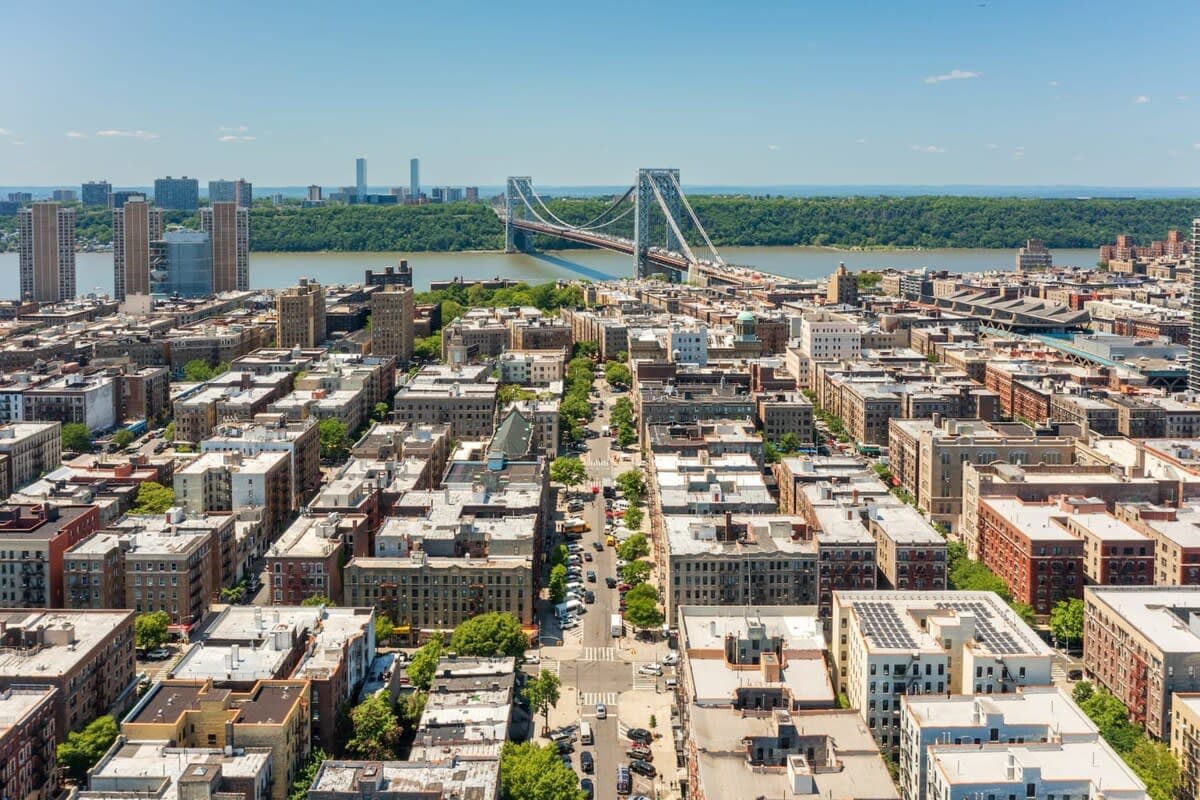 Ivy | Washington Heights | Townhome w/ Private Backyard photo 9