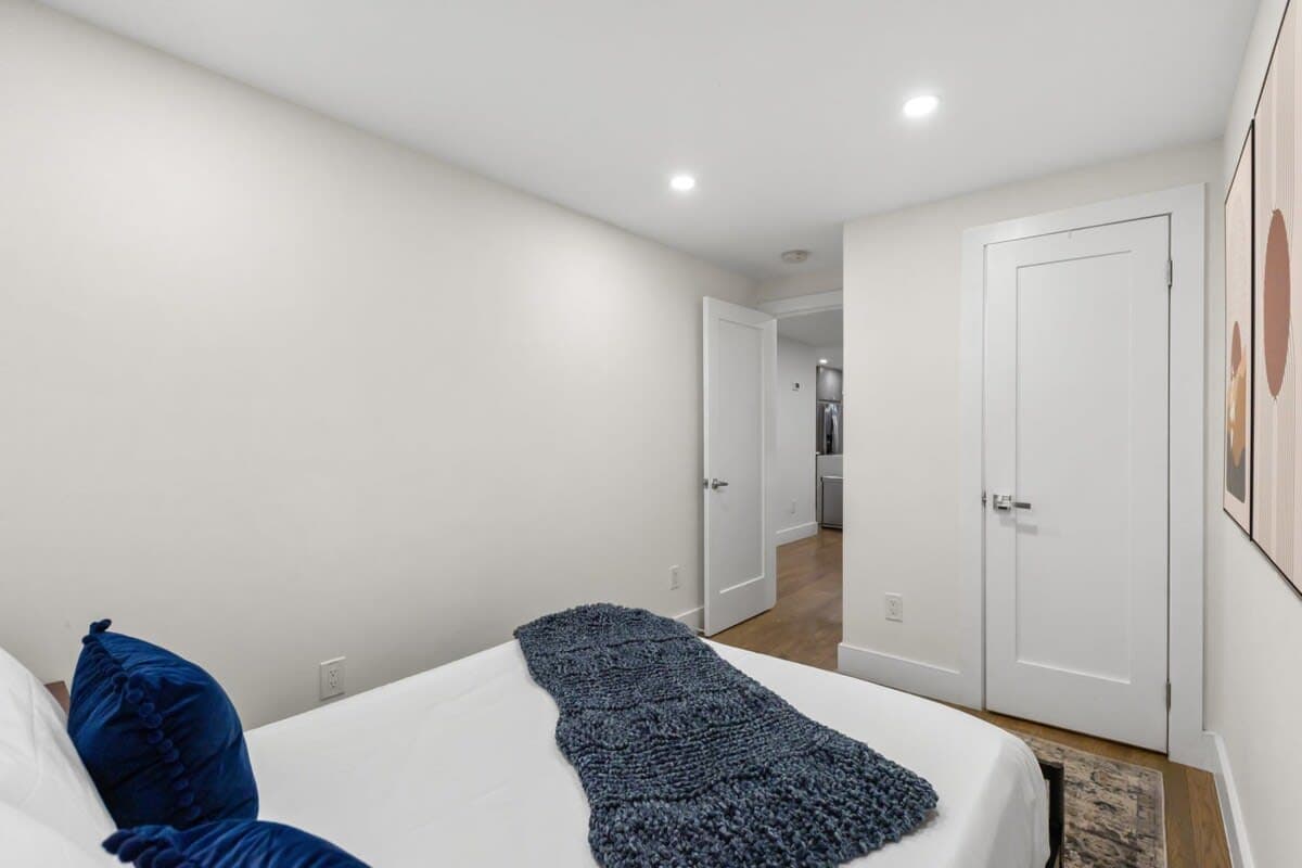 Ivy | Washington Heights | Townhome w/ Private Backyard photo 21