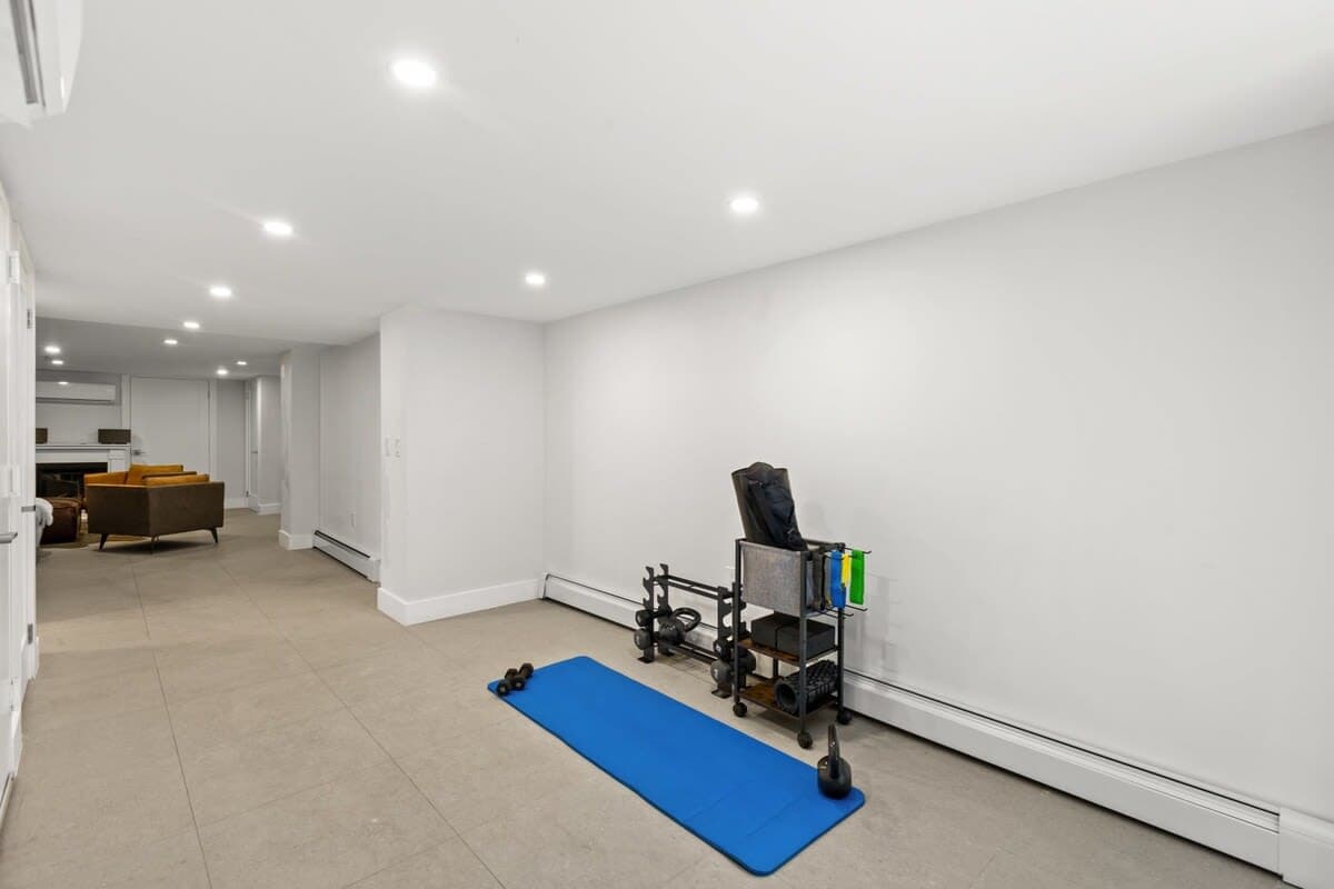 Ivy | Washington Heights | Townhome w/ Private Backyard photo 28