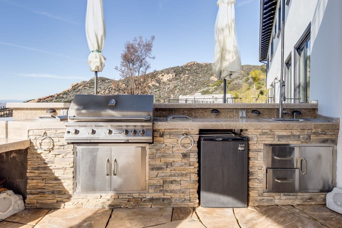 Malibu Sky View Estate | Malibu Hills | Private Estate with Pool & Mountain Views photo 23