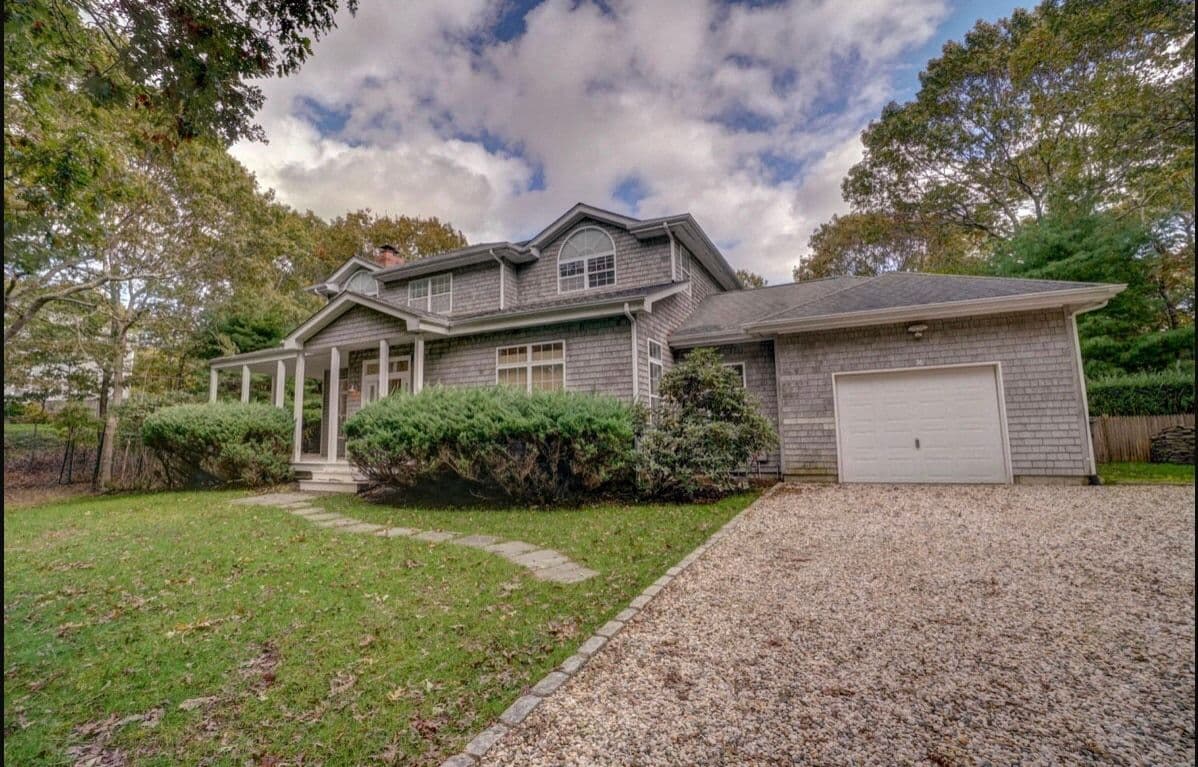 Wildwood | East Hampton | Home with Heated Pool and Outdoor Space photo 5