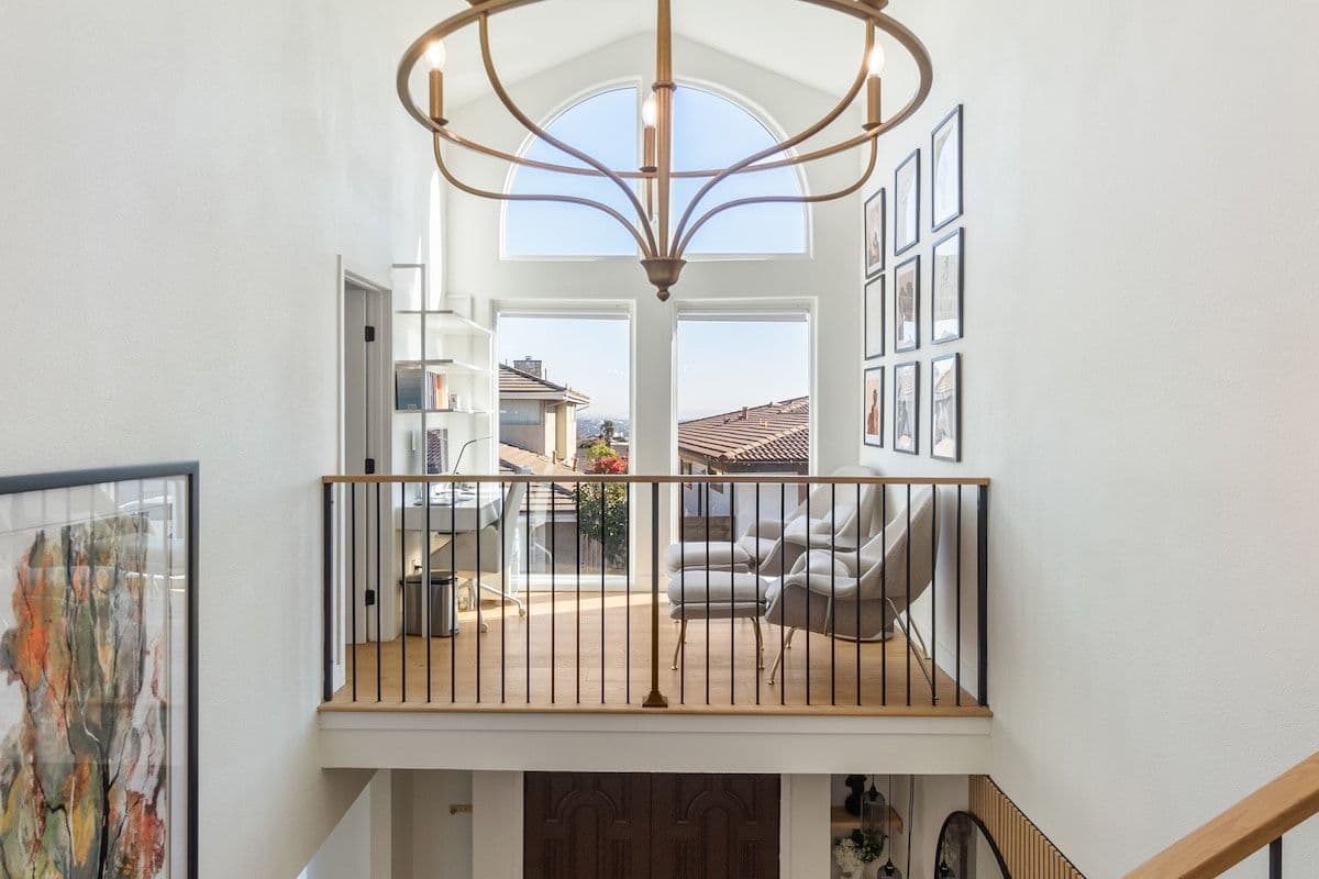 Casa Noire | Baldwin Hills | Luxe Hillside Villa with Hot Tub photo 38