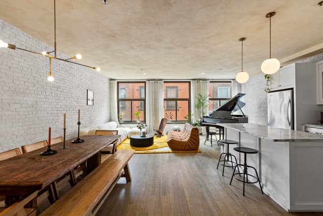 Image of Living space #4