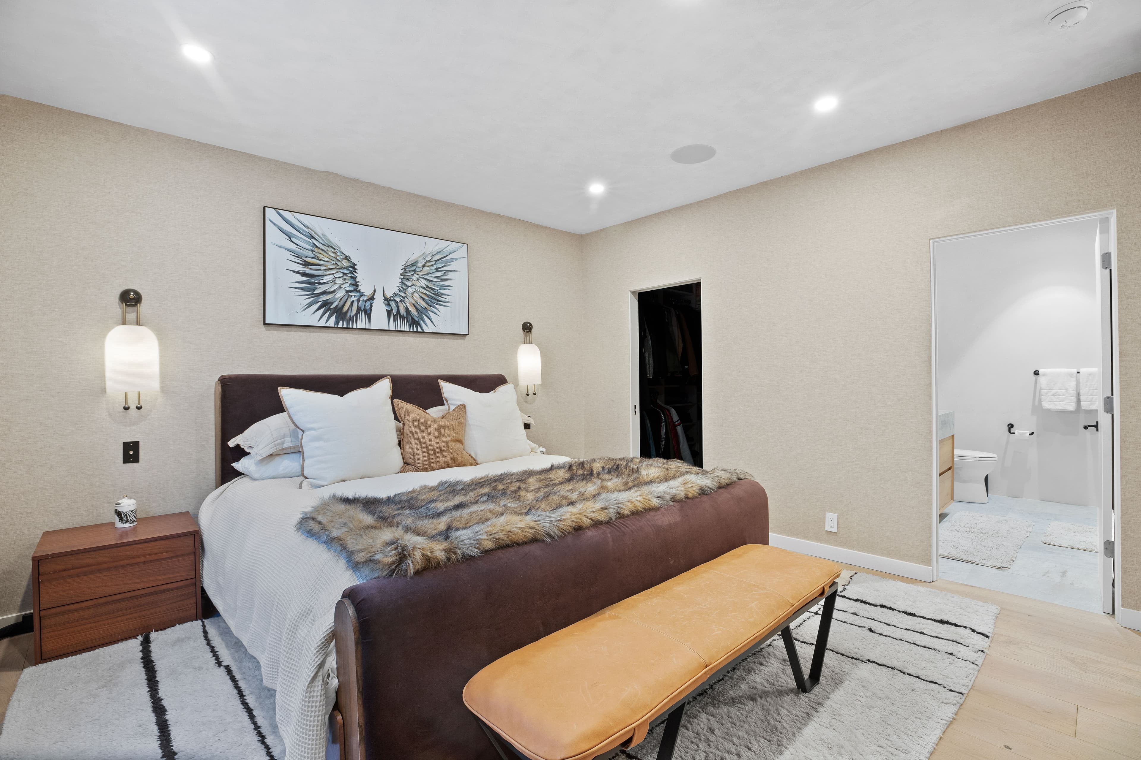 Timber Crest  | Aspen | Designer Home with Sauna & Office photo 20