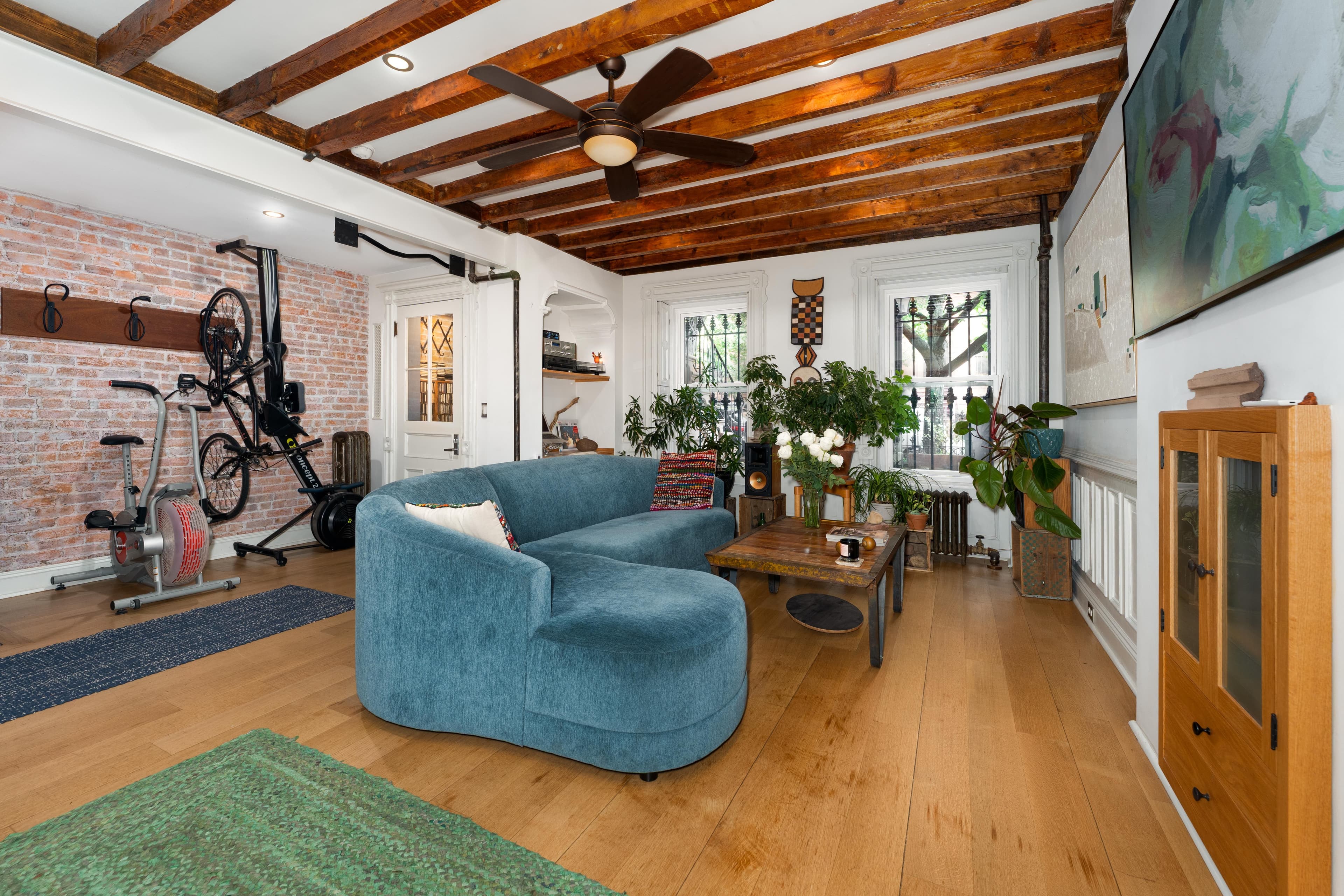 Bedstuy Belle | Bed-Stuy | Two-Story Apartment w/ Hot Tub, Sauna & Gym photo 2