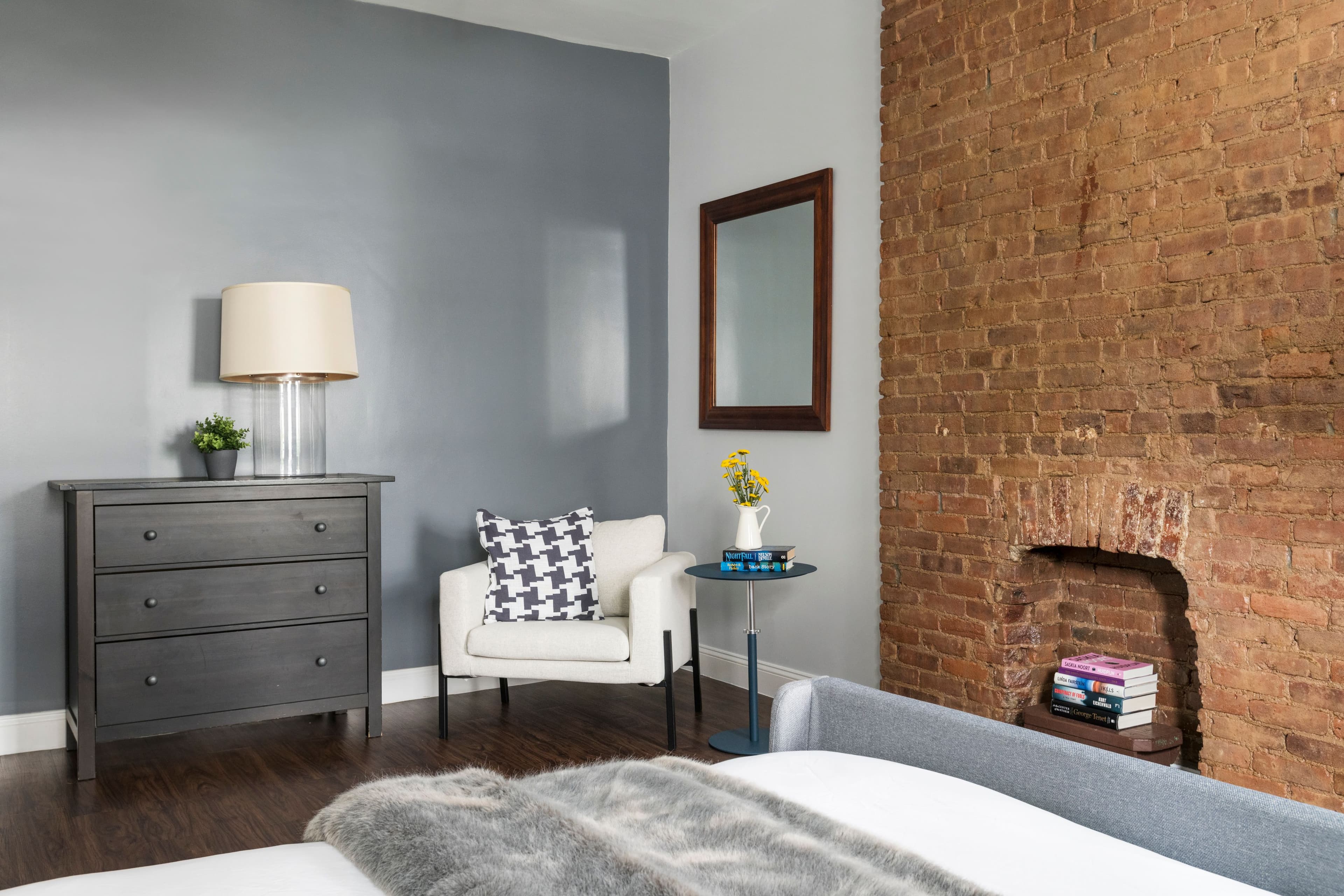 Westbury | Midtown West | Spacious Duplex Townhouse photo 8