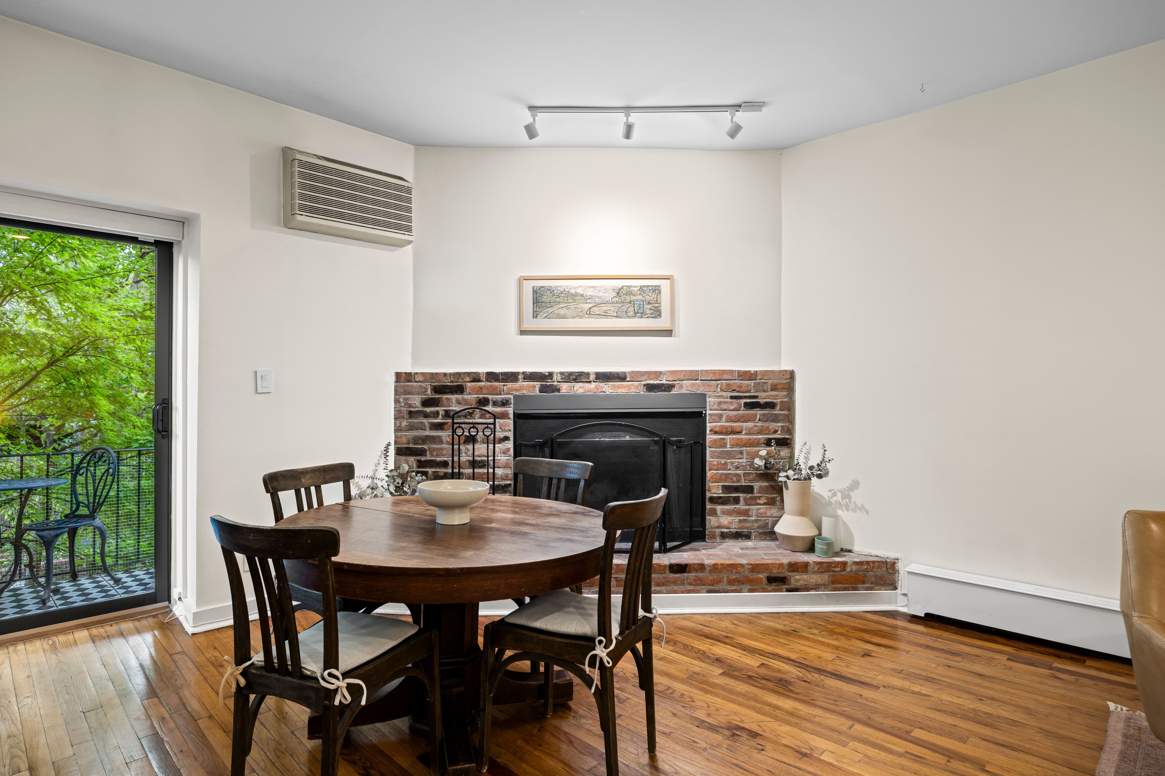 Wyckoff Grove II | Boerum Hill | Townhouse Apartment with Terrace & Garden Views photo 7