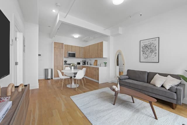 Image of Living space #2