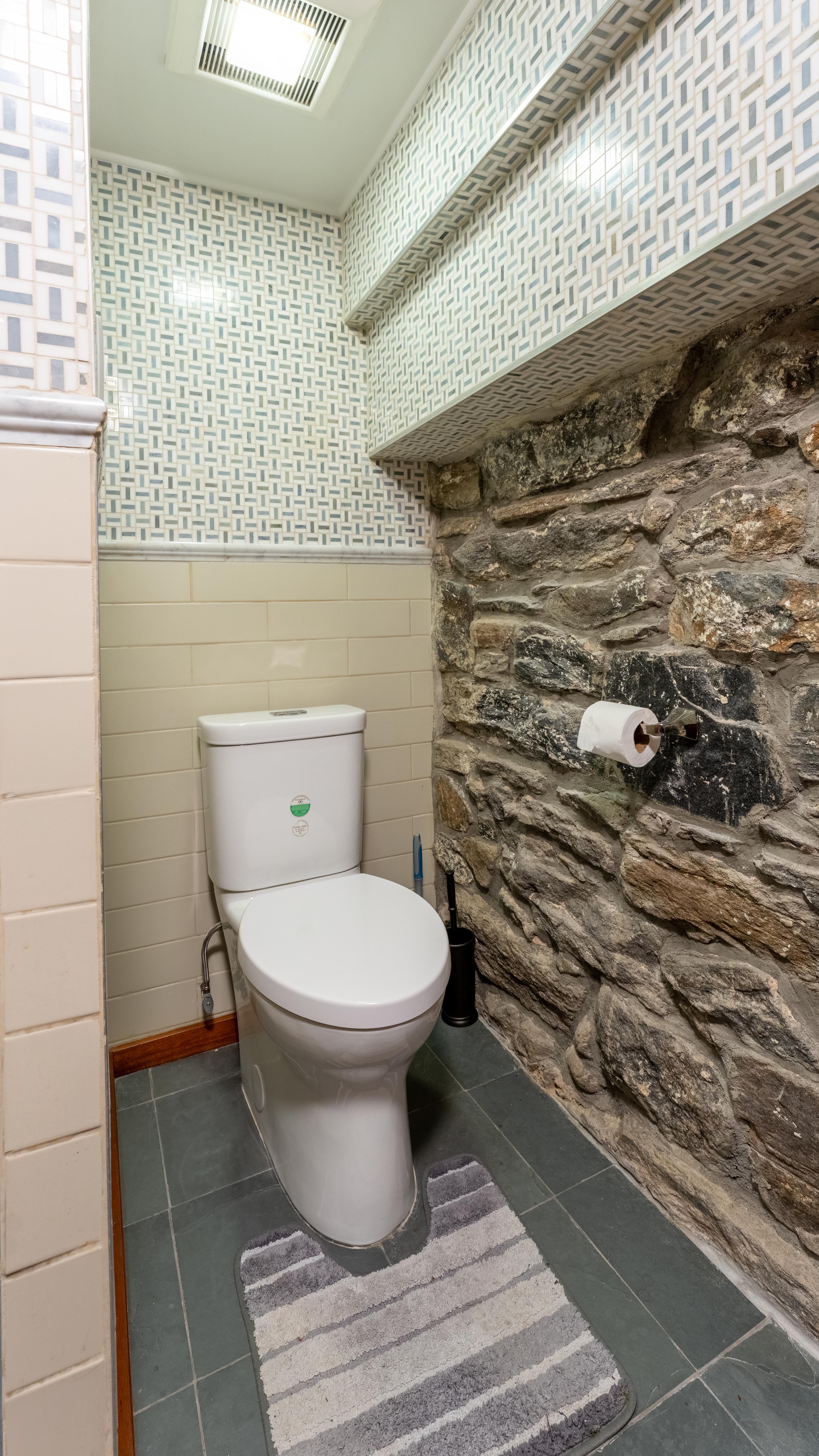 Bedstuy Belle | Bed-Stuy | Two-Story Apartment w/ Hot Tub, Sauna & Gym photo 22