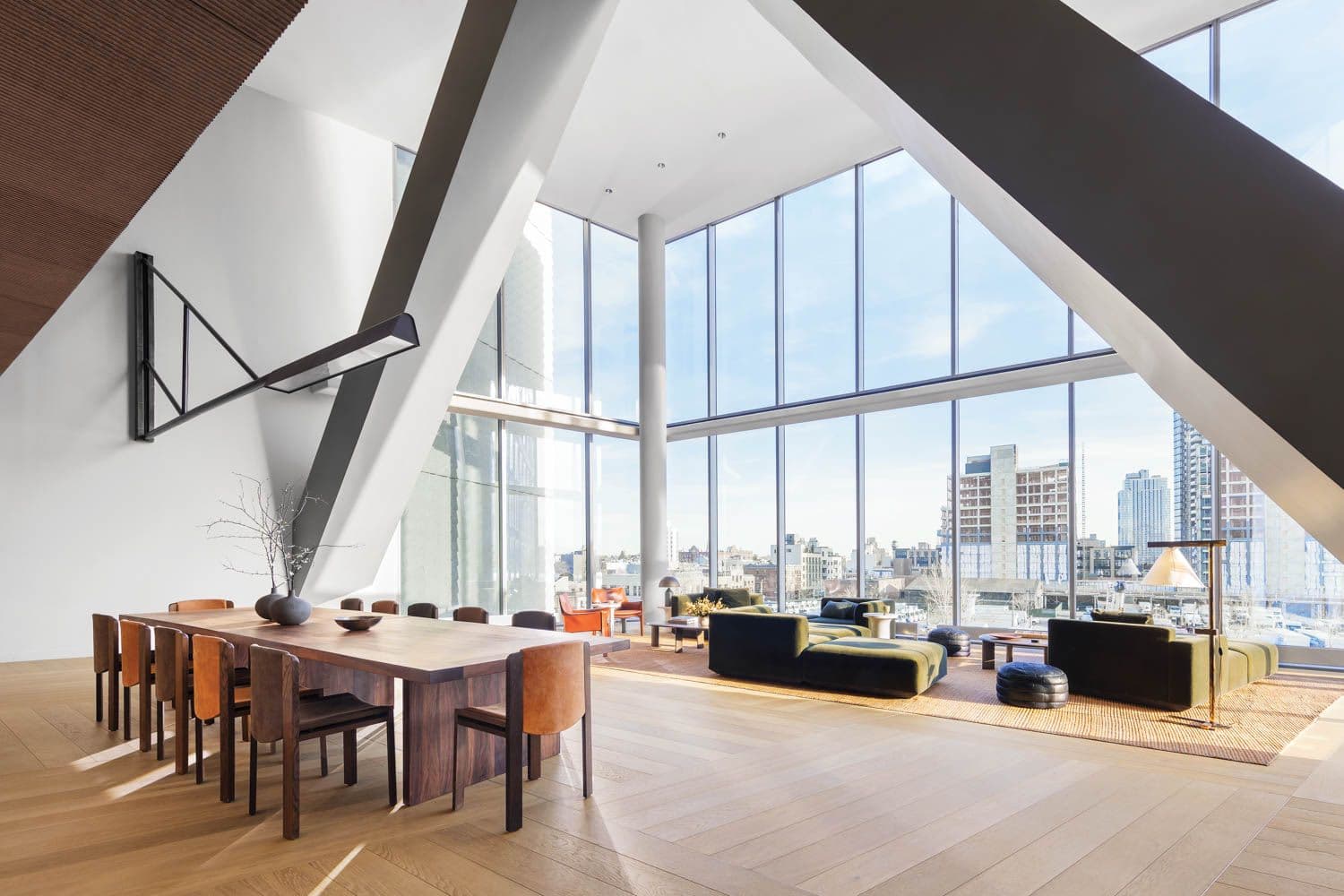Greenpoint Place  | Greenpoint | Modern Apt with Skyline Views & Pool photo 18