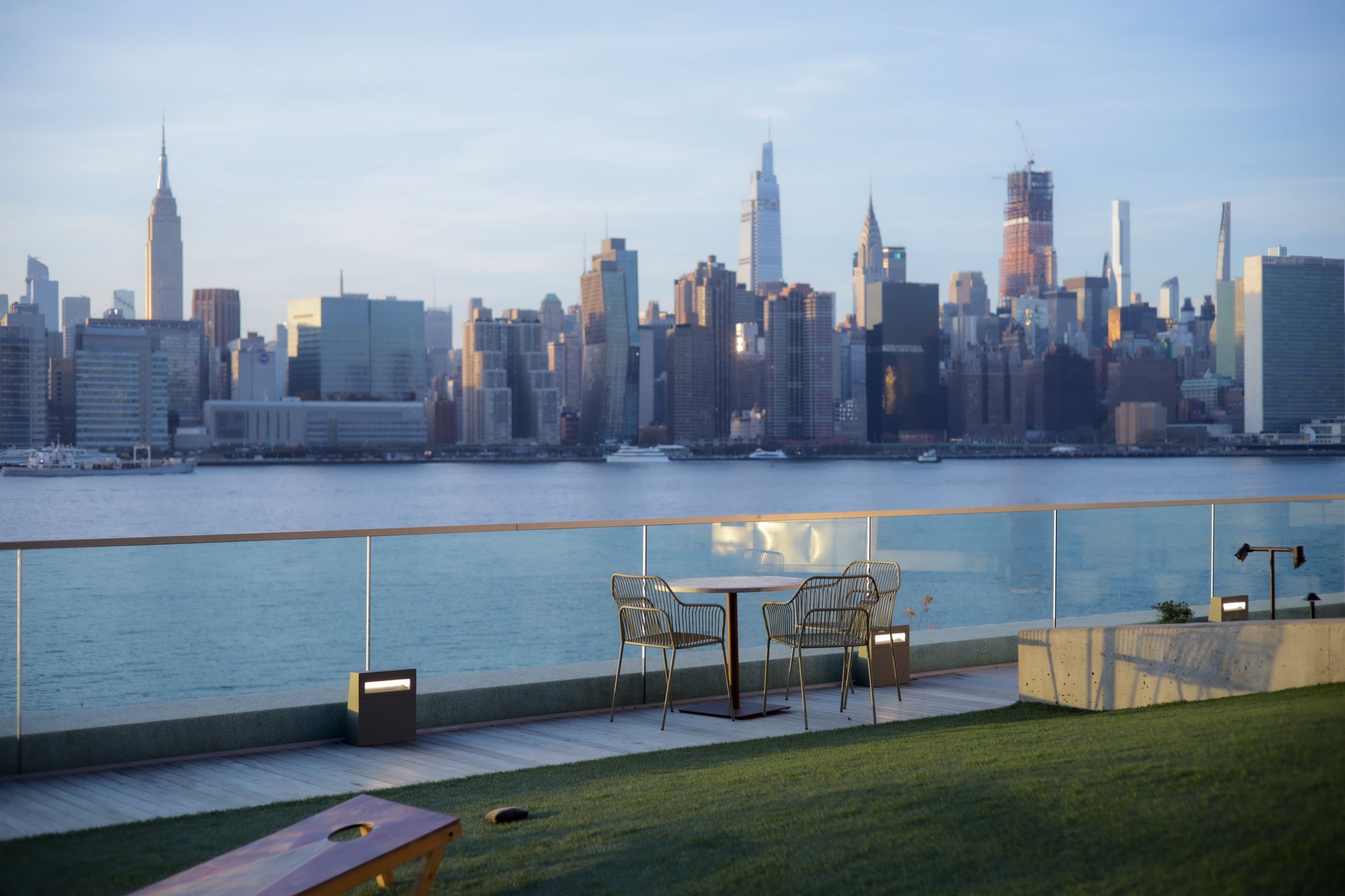 Greenpoint Place  | Greenpoint | Modern Apt with Skyline Views & Pool photo 25