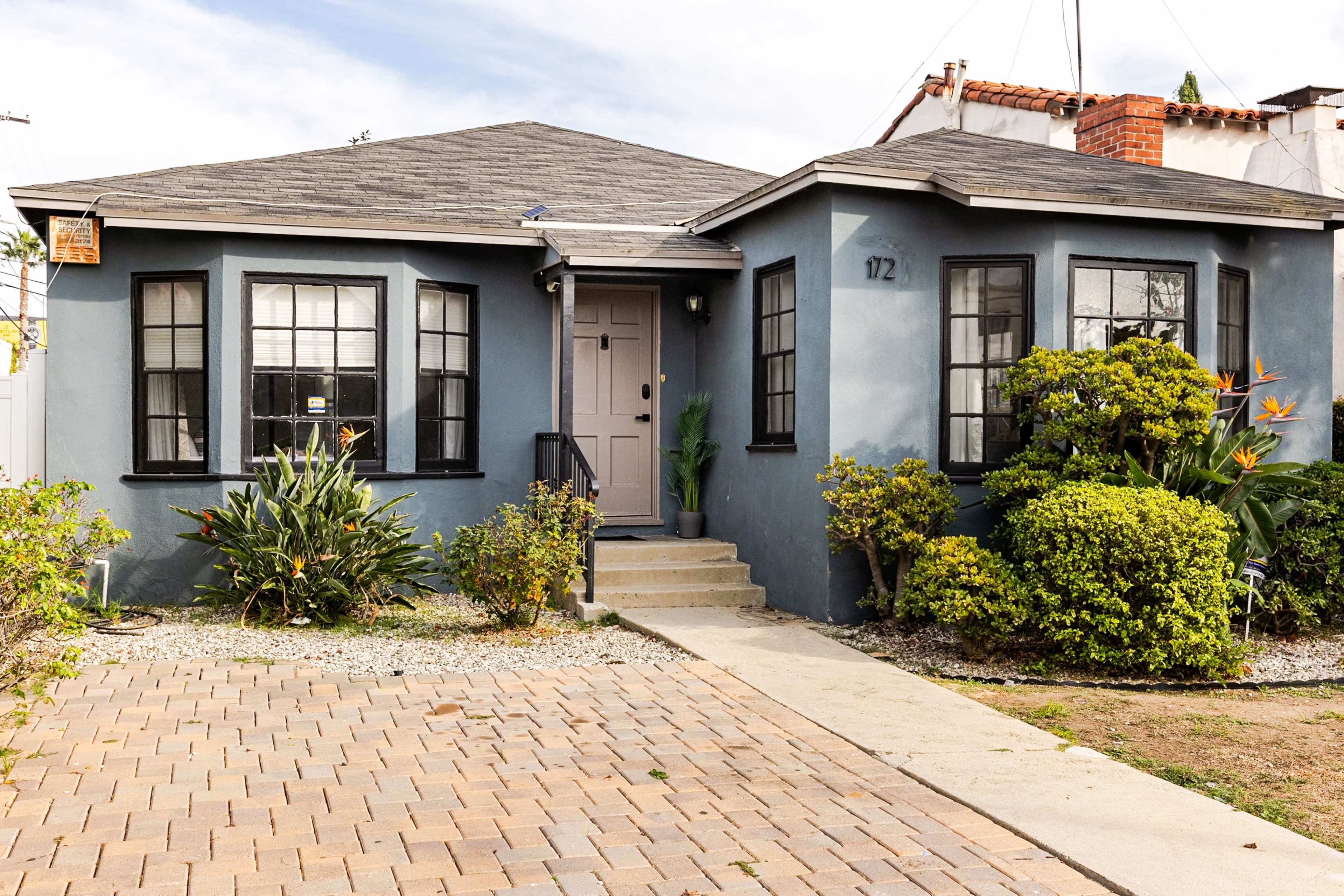Alta Vista | Hollywood | Designer Home w/Private Backyard & Hot Tub photo 5