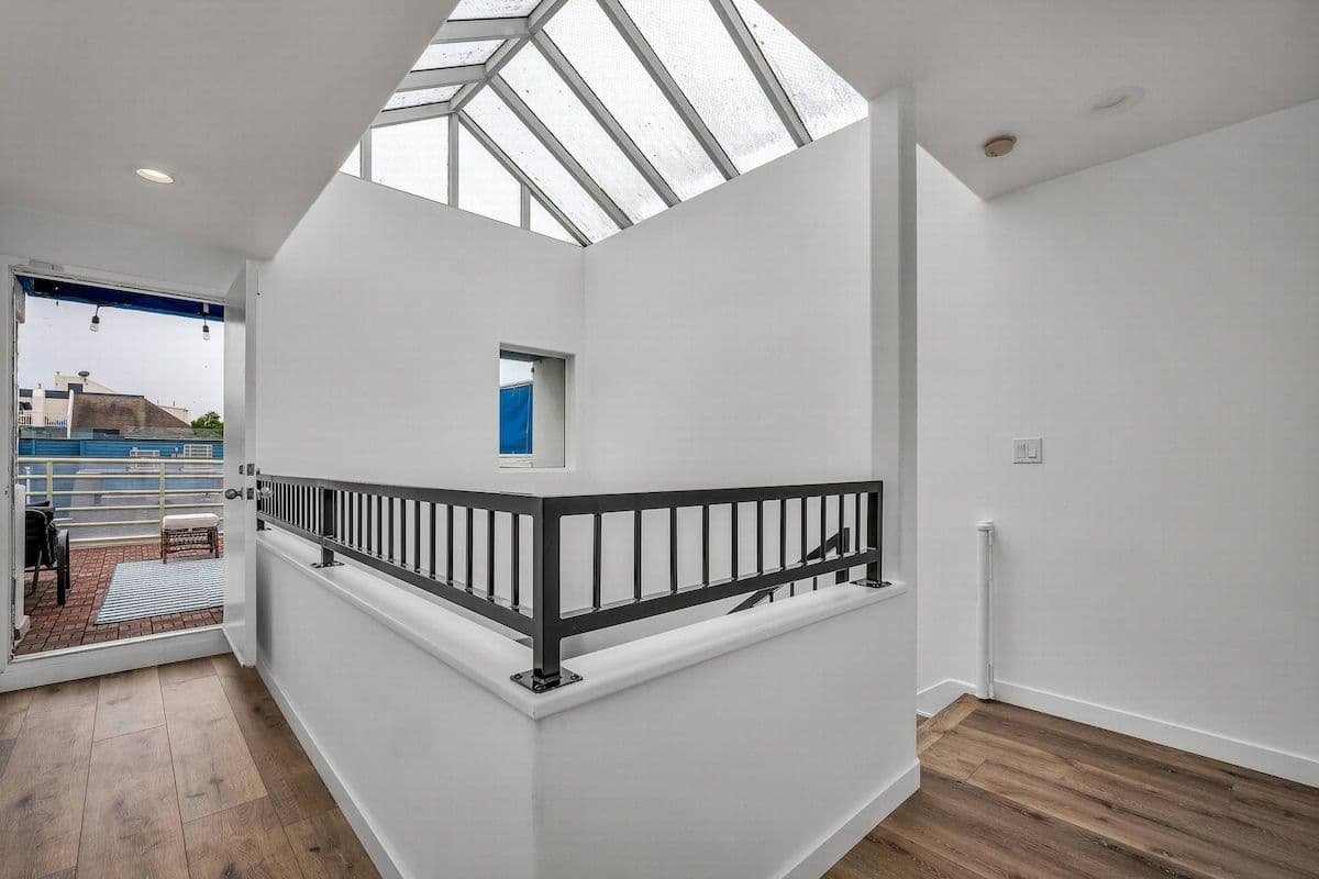Lumiere Coast | Marina del Rey | Rooftop Designer Townhome photo 24