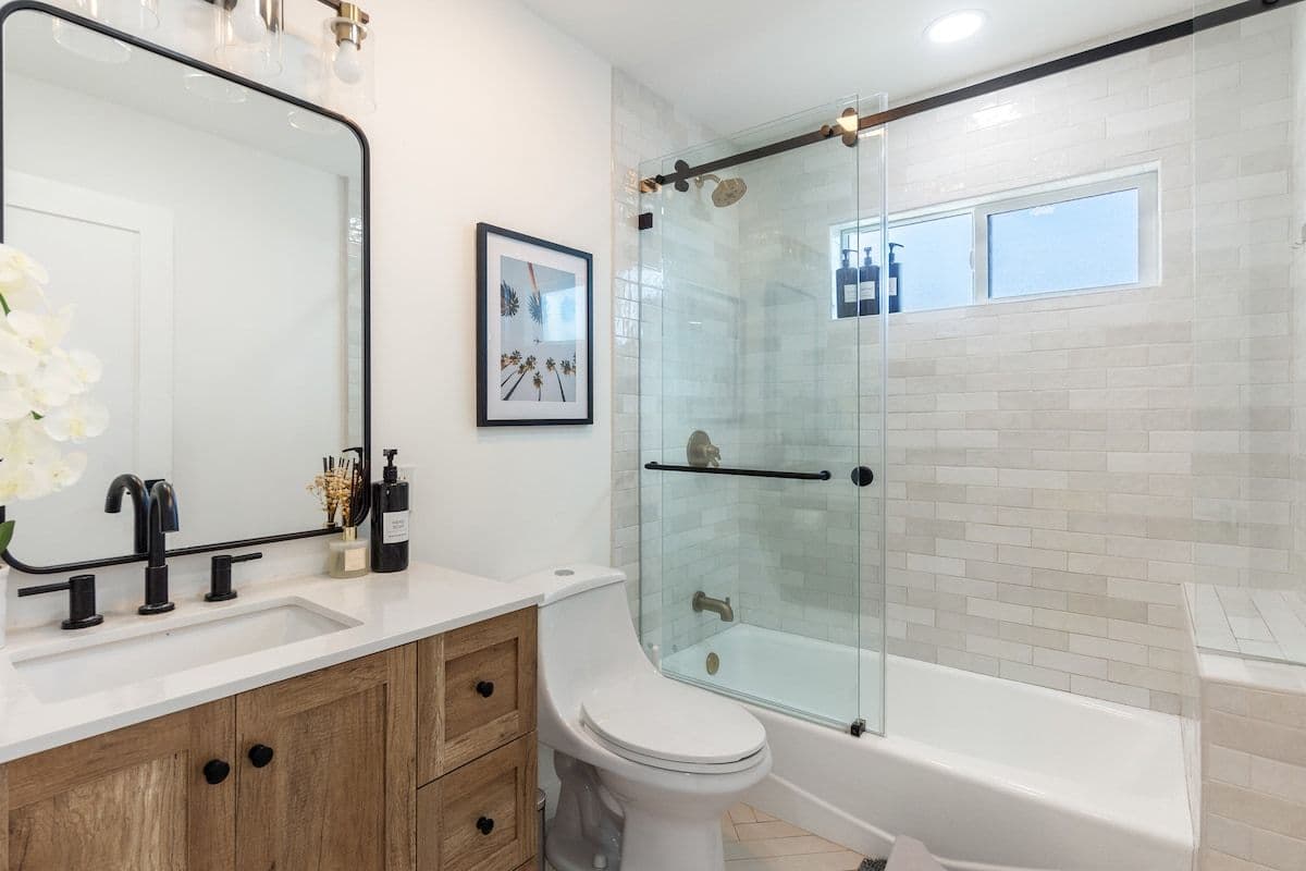 Casa Noire | Baldwin Hills | Luxe Hillside Villa with Hot Tub photo 30