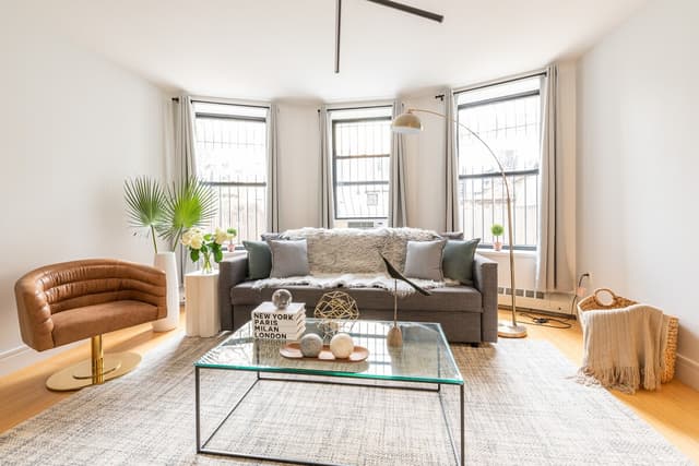 Image of Living space #3